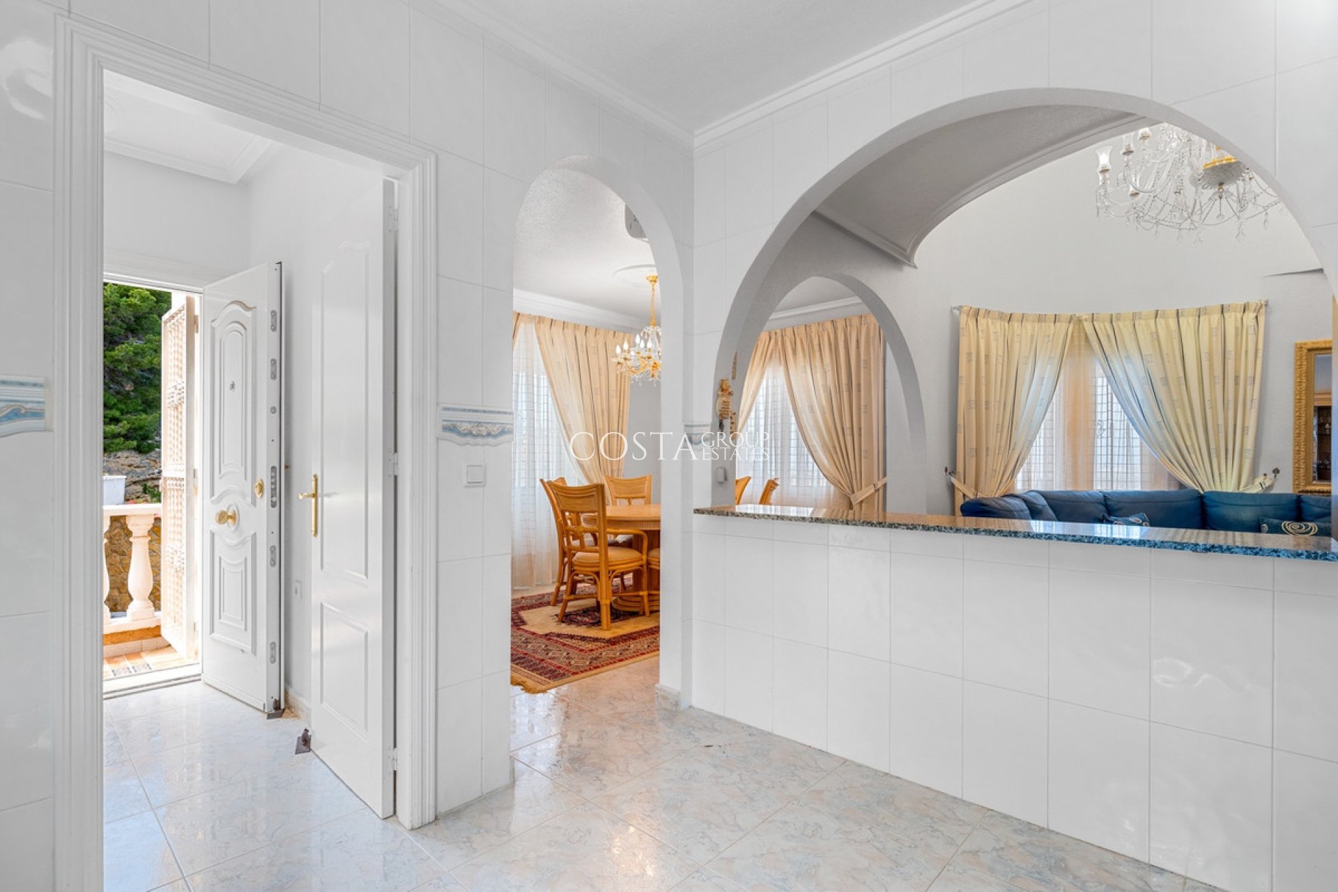 Resale - Villa -
Rojales - Ciudad Quesada