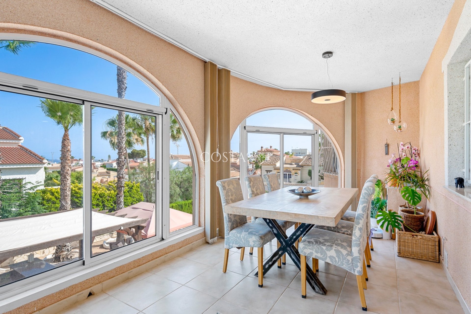 Resale - Villa -
Rojales - Ciudad Quesada