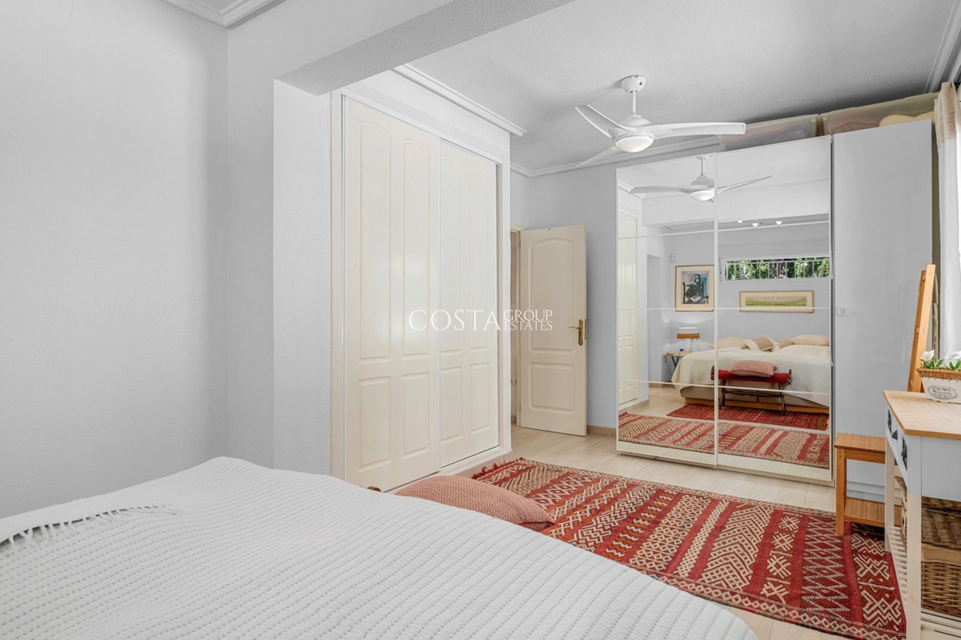 Resale - Villa -
Rojales - Ciudad Quesada