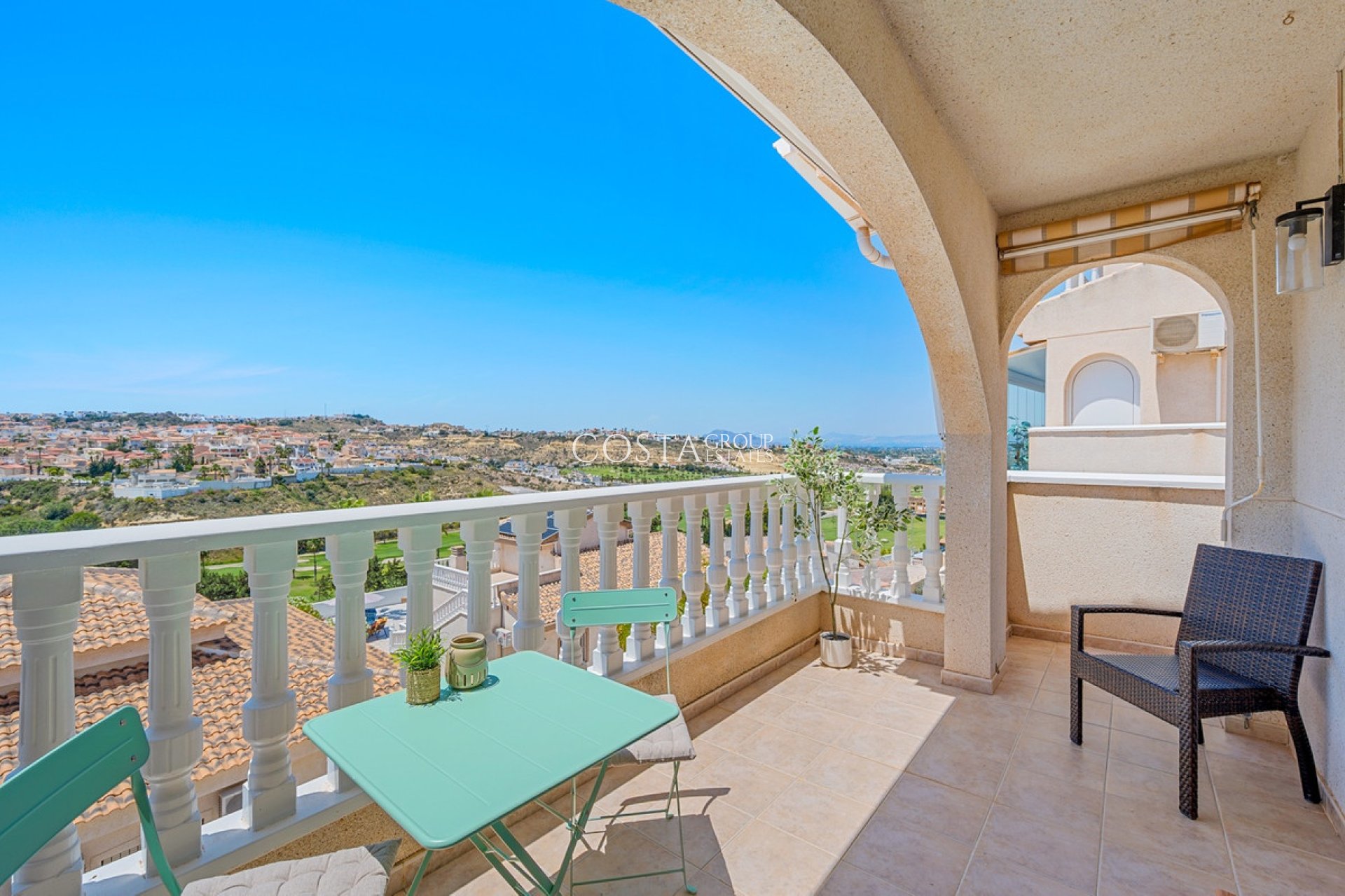 Resale - Villa -
Rojales - Ciudad Quesada