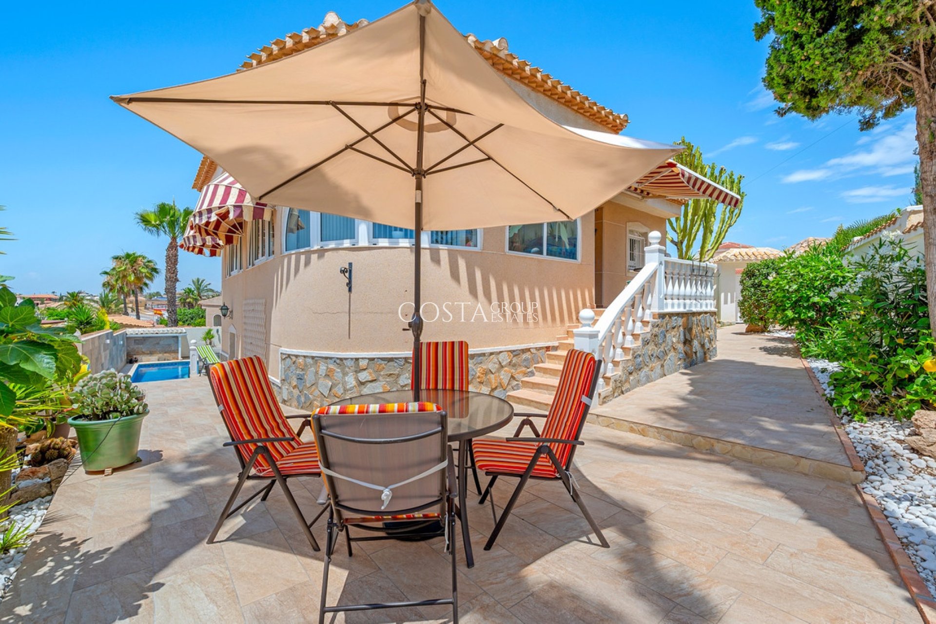 Resale - Villa -
Rojales - Ciudad Quesada