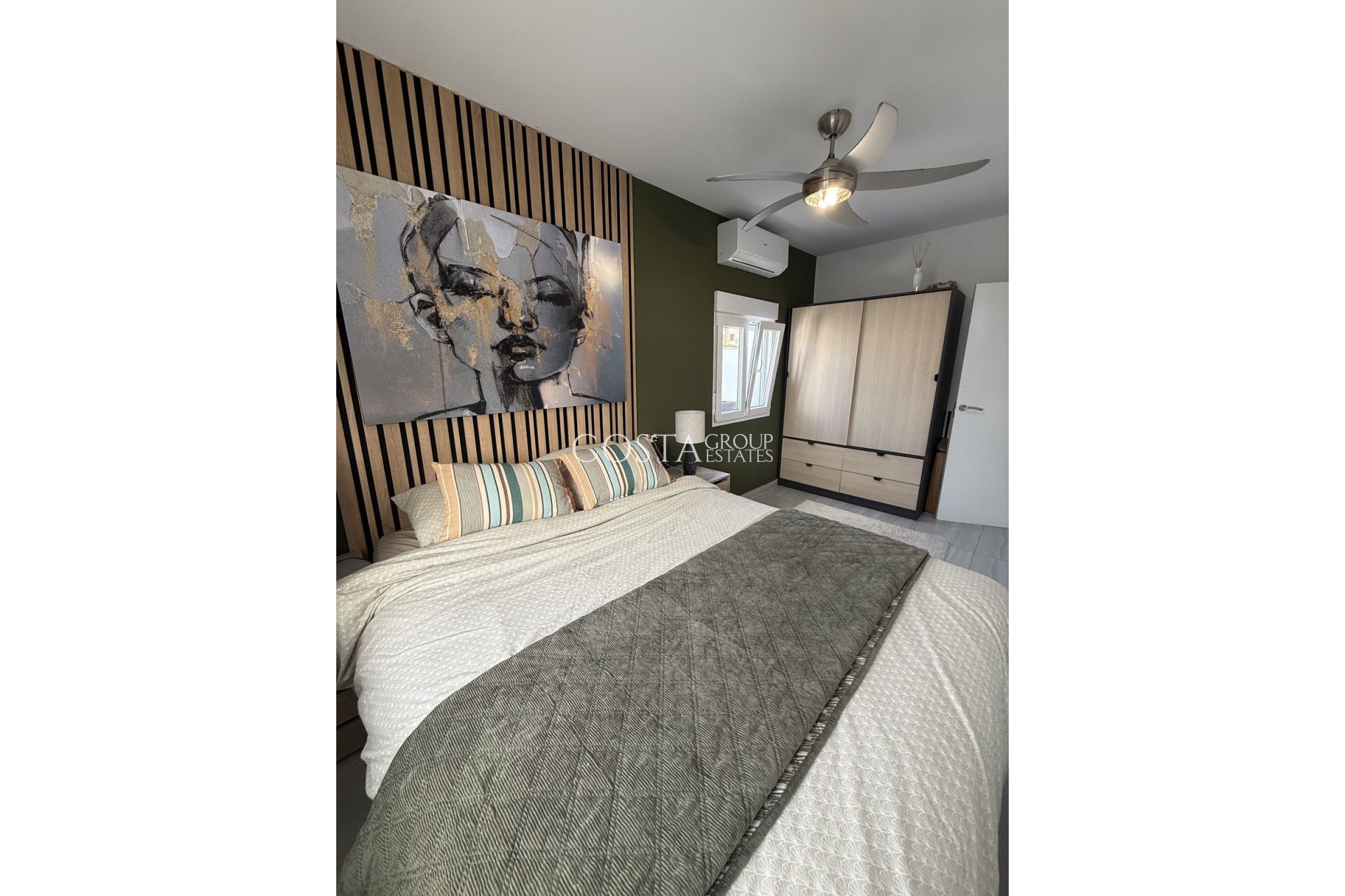 Resale - Villa -
Rojales - Ciudad Quesada