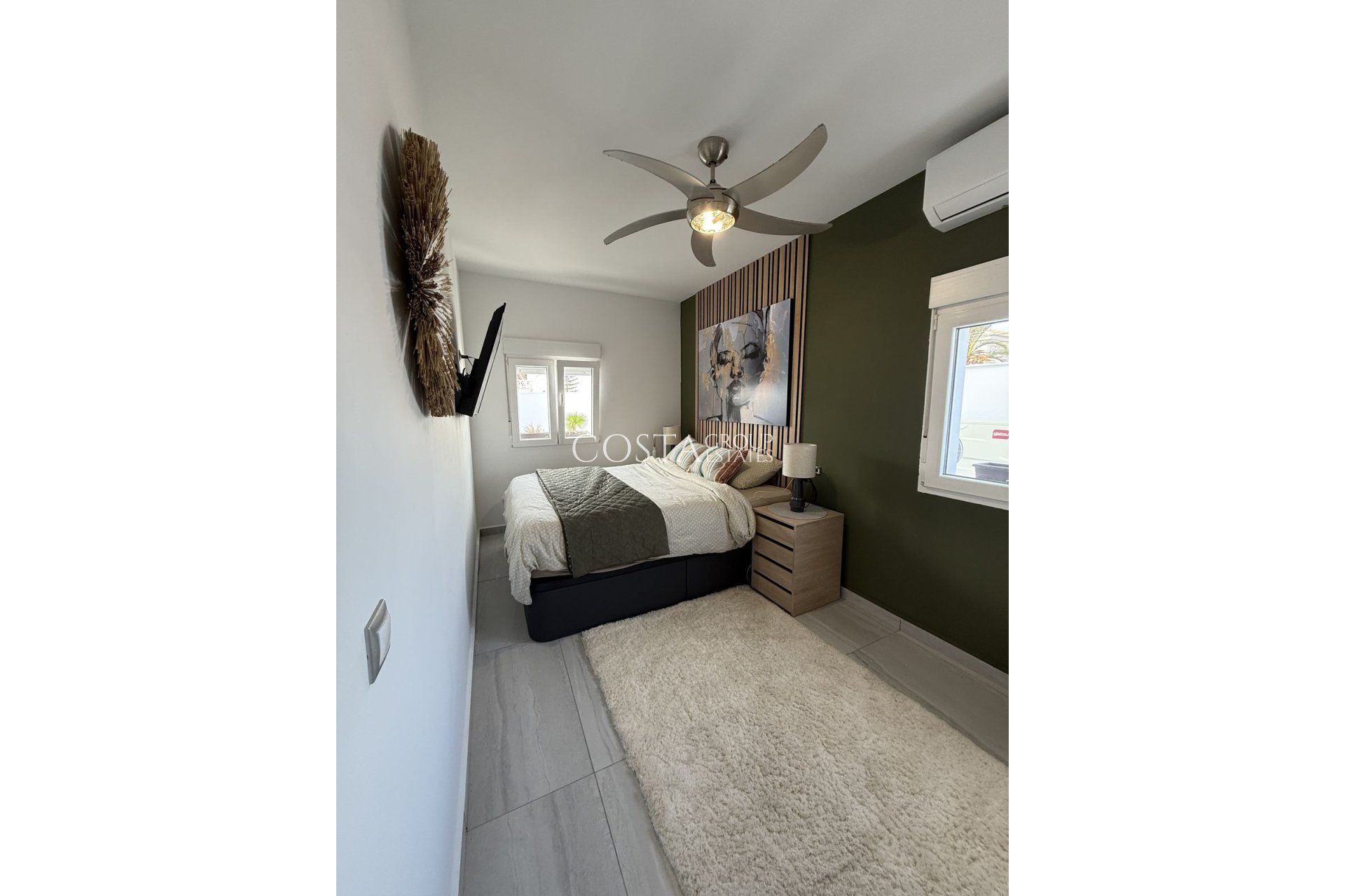 Resale - Villa -
Rojales - Ciudad Quesada