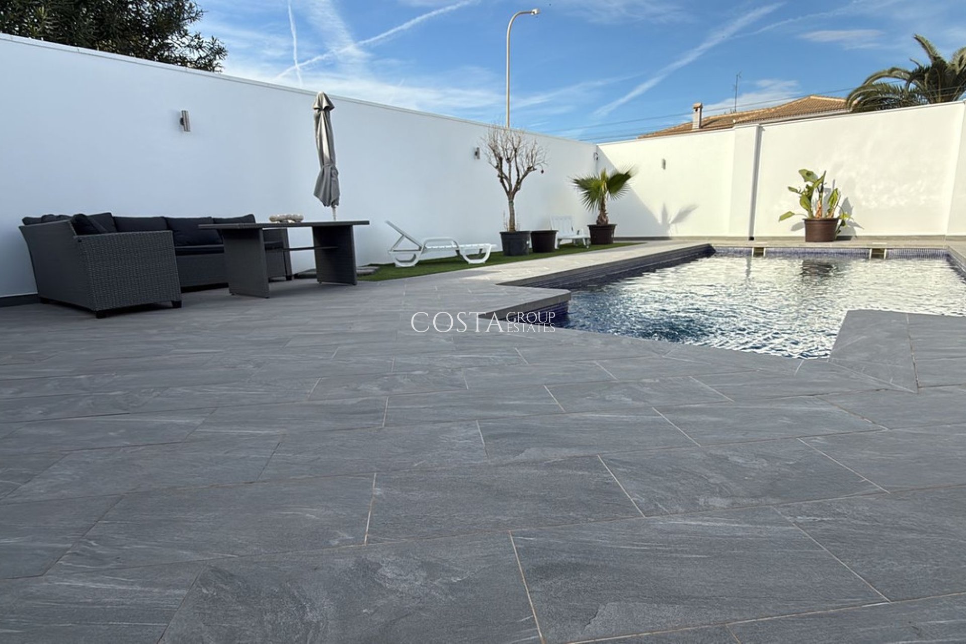 Resale - Villa -
Rojales - Ciudad Quesada