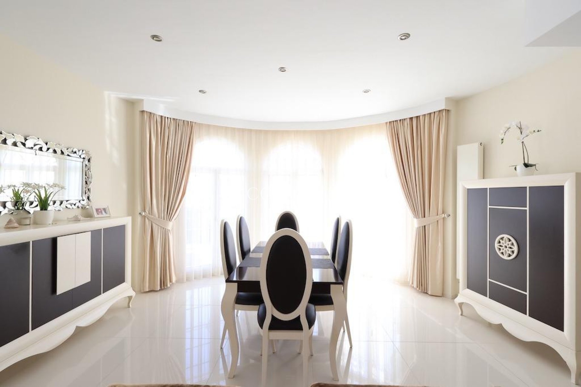 Resale - Villa -
Rojales - Ciudad Quesada