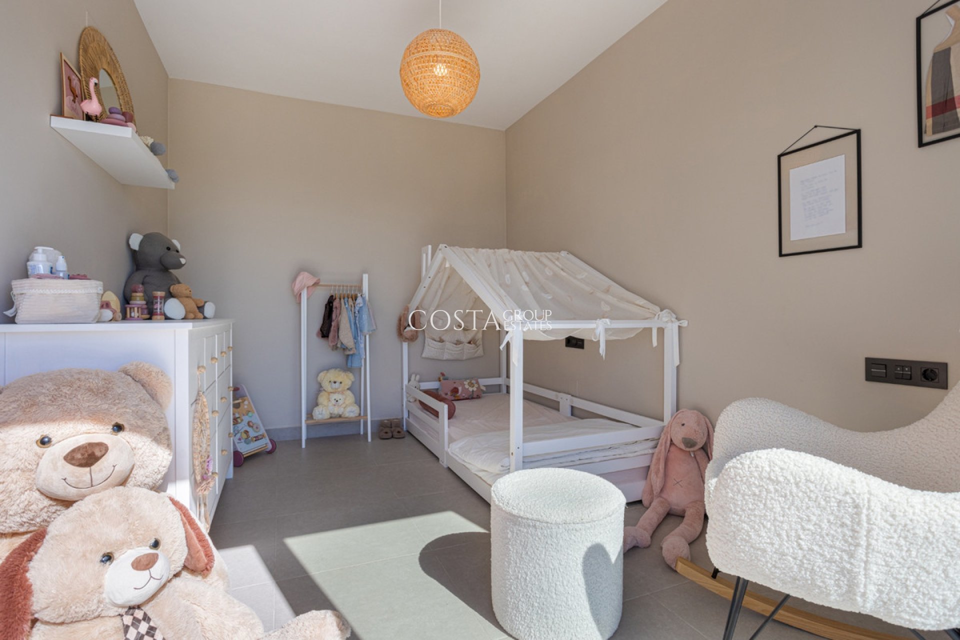 Resale - Villa -
Rojales - Ciudad Quesada