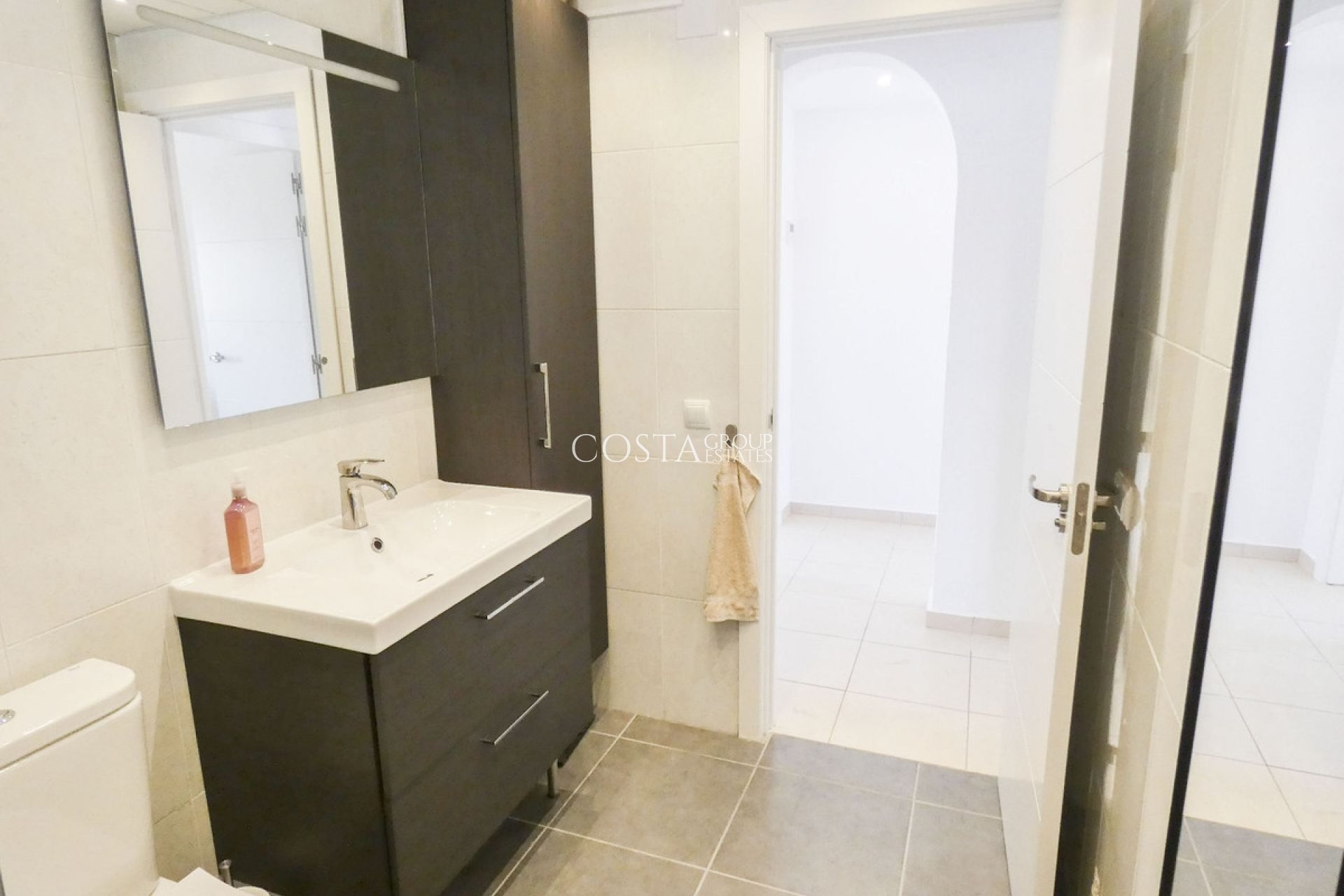 Resale - Villa -
Rojales - Ciudad Quesada