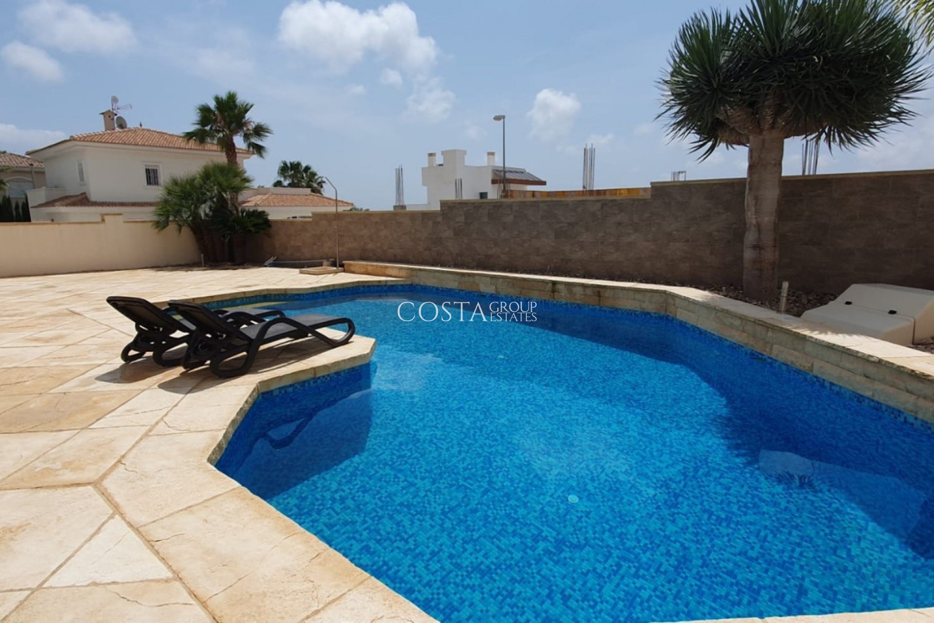 Resale - Villa -
Rojales - Ciudad Quesada