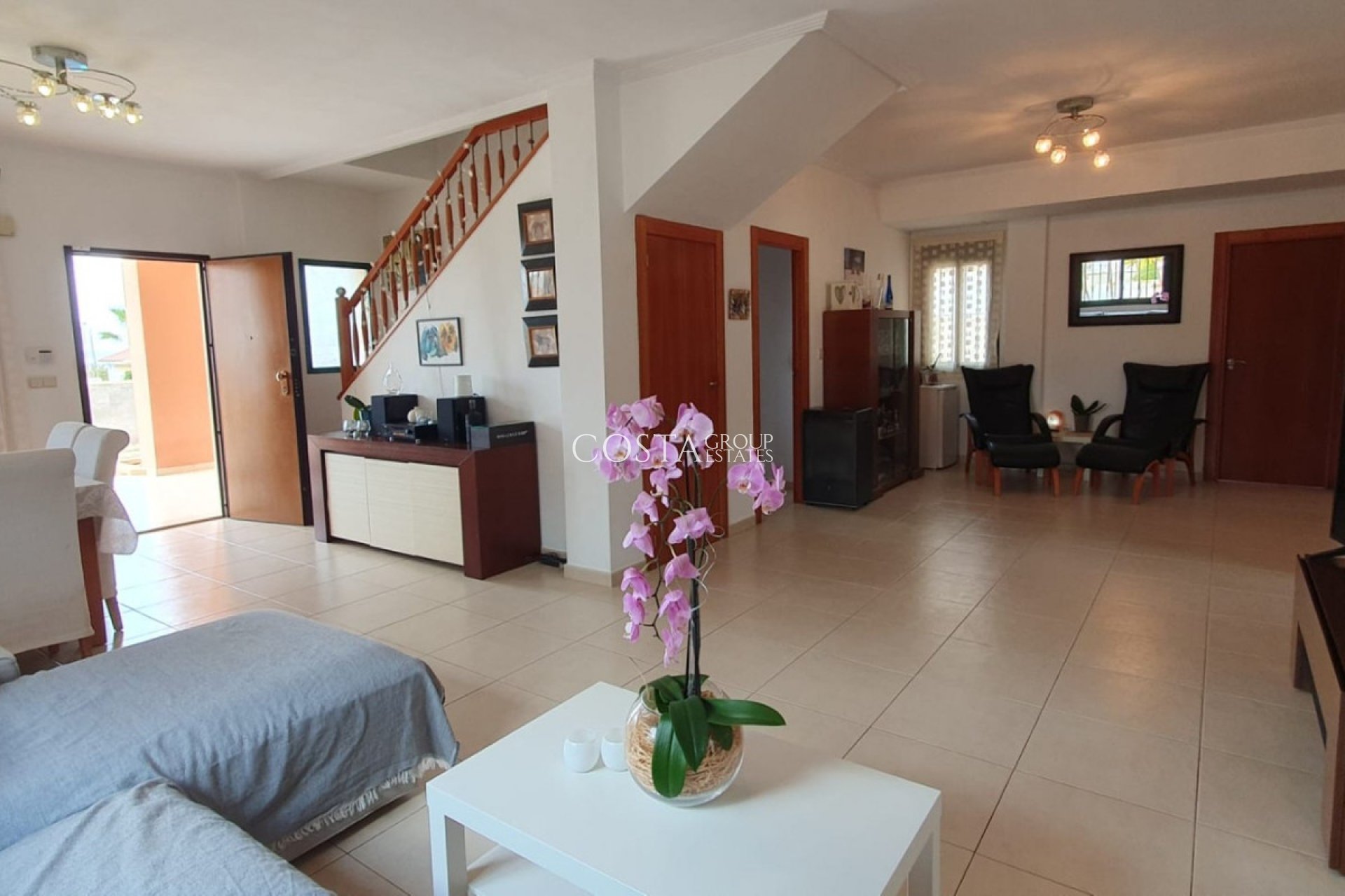 Resale - Villa -
Rojales - Ciudad Quesada