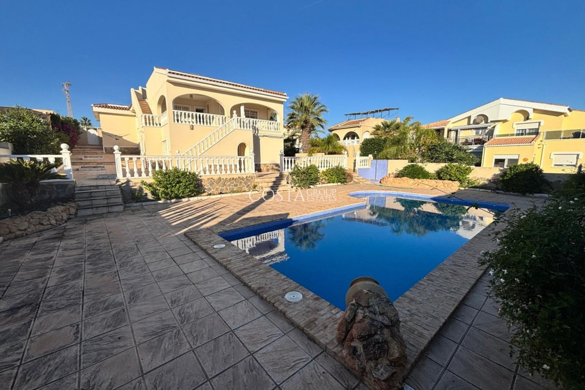 Resale - Villa -
Rojales - Ciudad Quesada