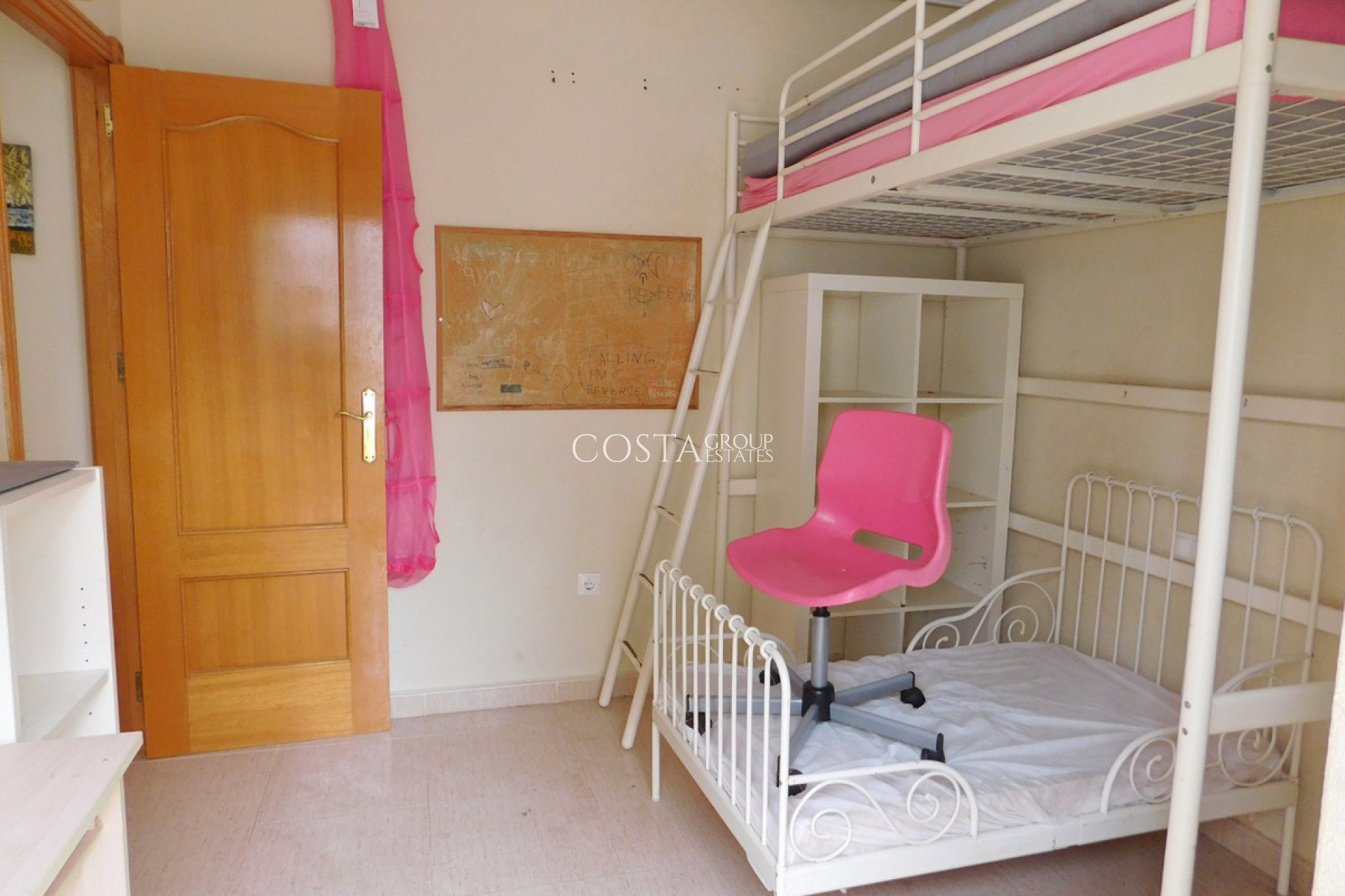 Resale - Villa -
Rojales - Ciudad Quesada