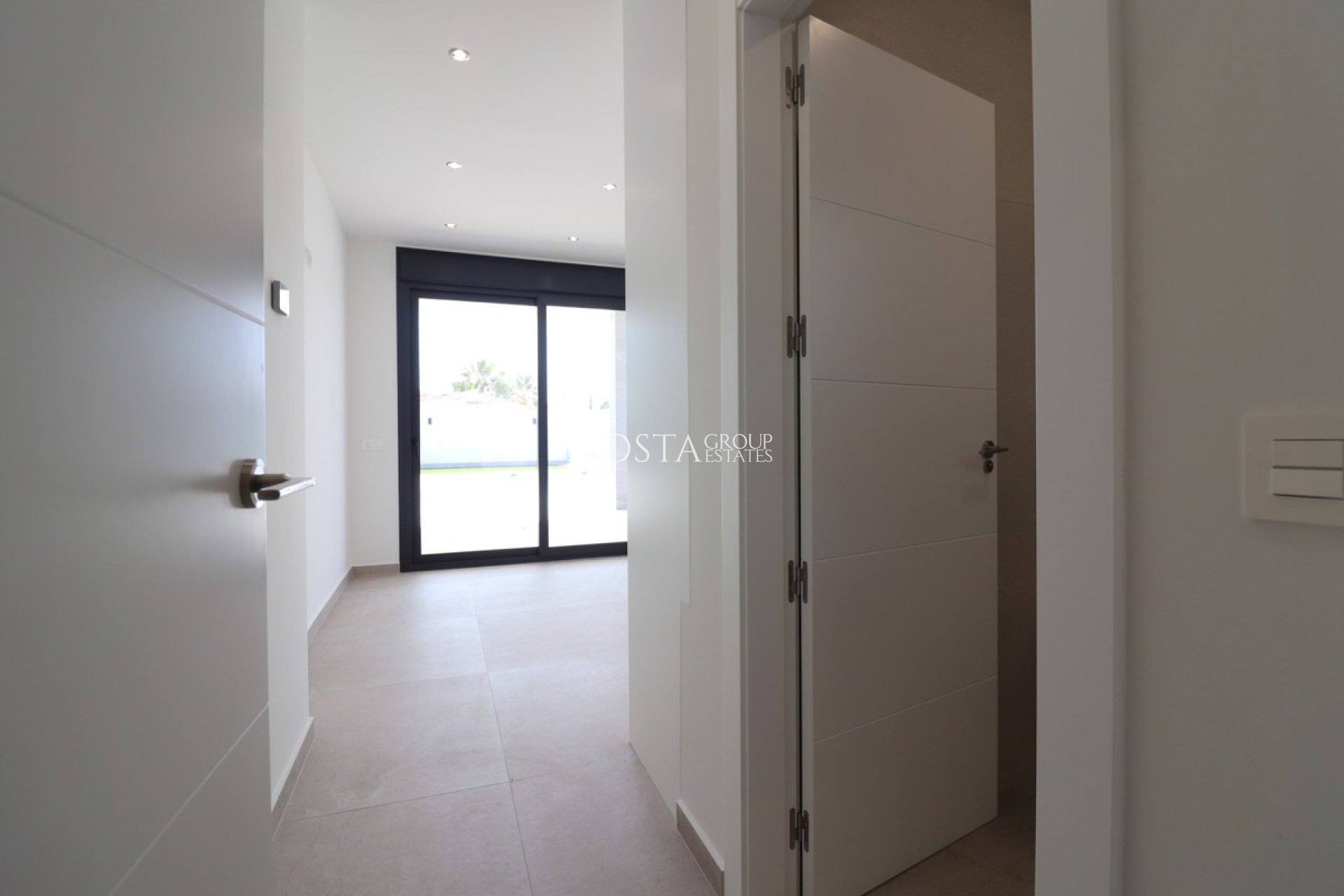 Resale - Villa -
Rojales - Ciudad Quesada