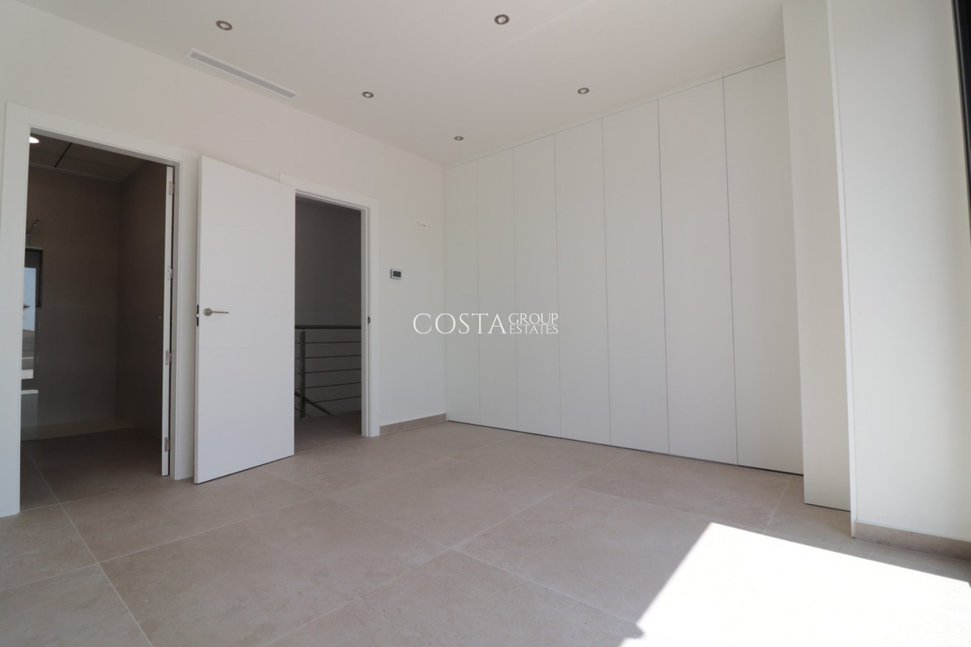 Resale - Villa -
Rojales - Ciudad Quesada