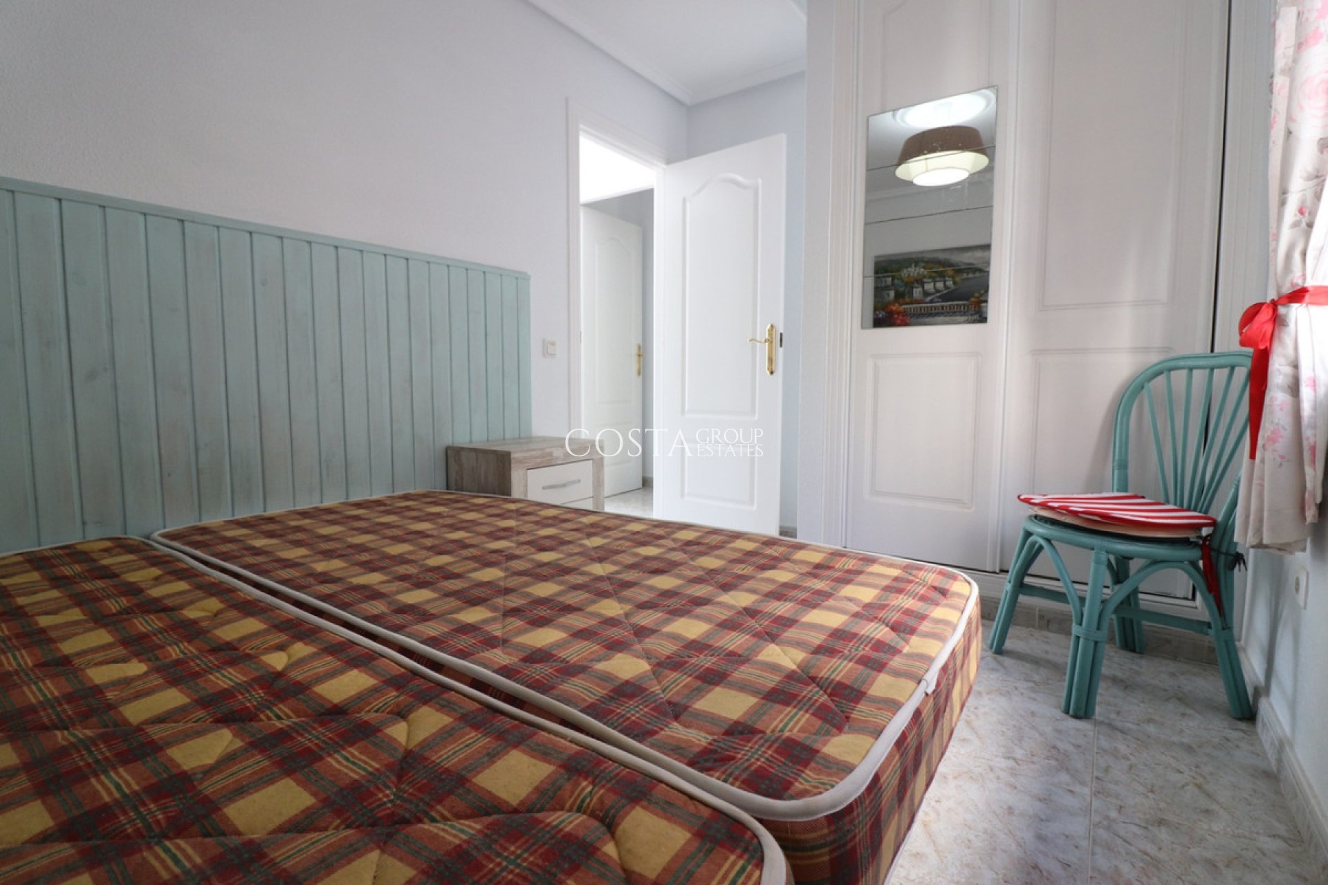 Resale - Villa -
Rojales - Ciudad Quesada