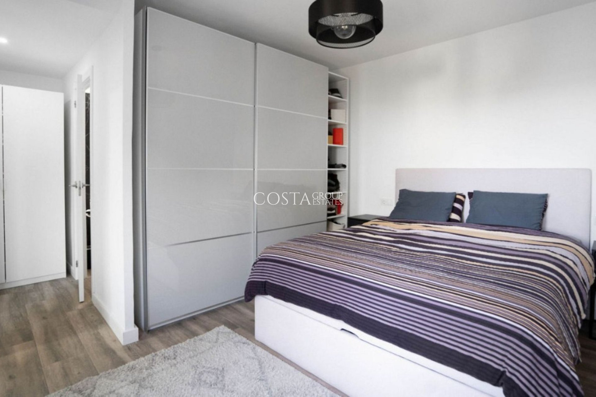 Resale - Villa -
Rojales - Ciudad Quesada