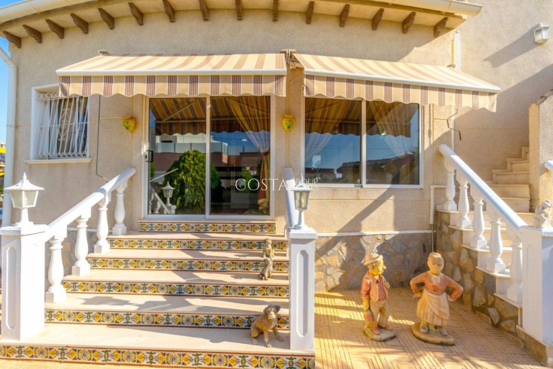 Resale - Villa -
Rojales - Ciudad Quesada