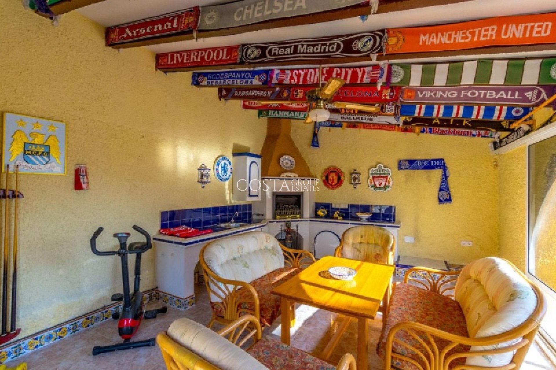 Resale - Villa -
Rojales - Ciudad Quesada