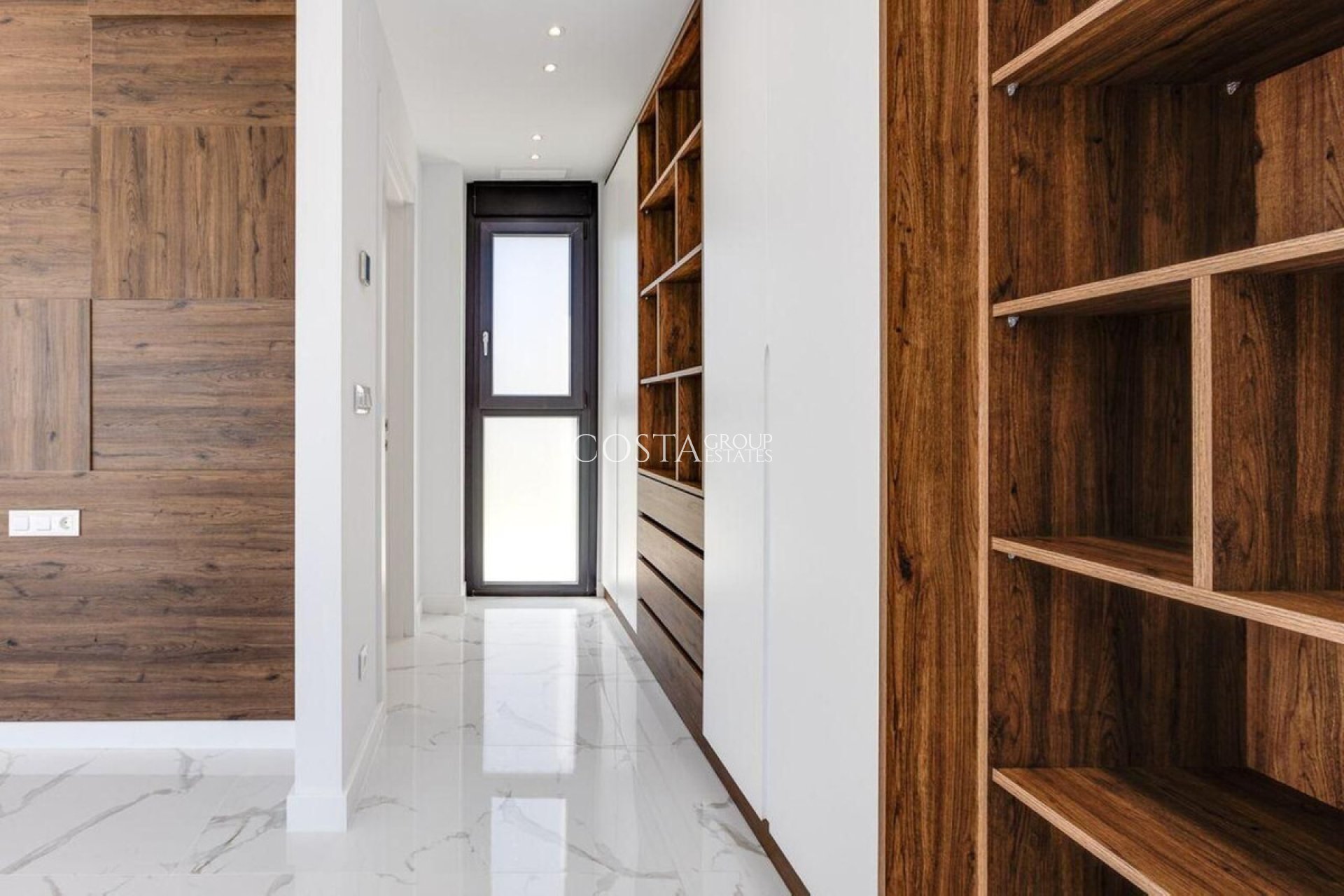 Resale - Villa -
Rojales - Ciudad Quesada