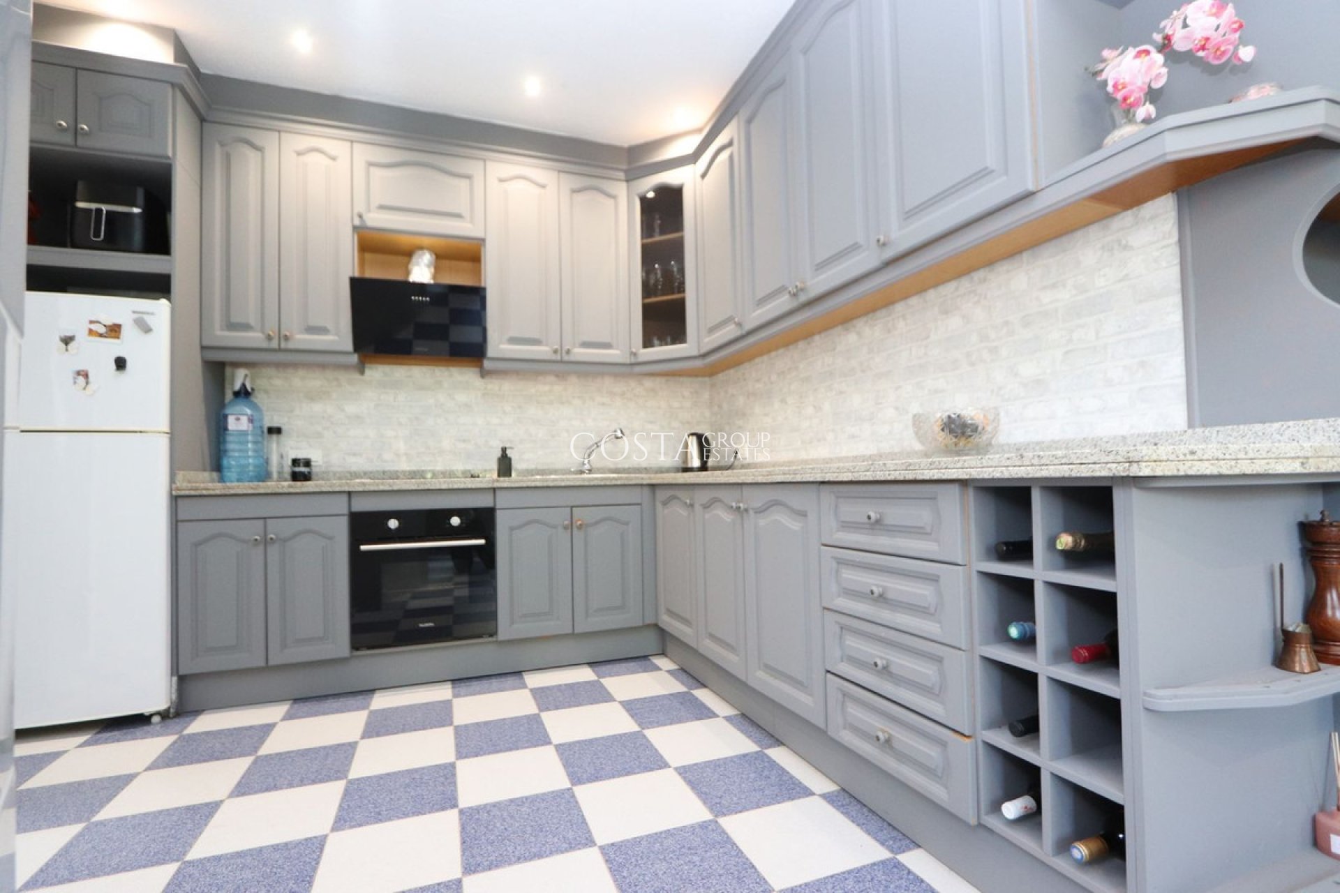 Resale - Villa -
Rojales - Ciudad Quesada