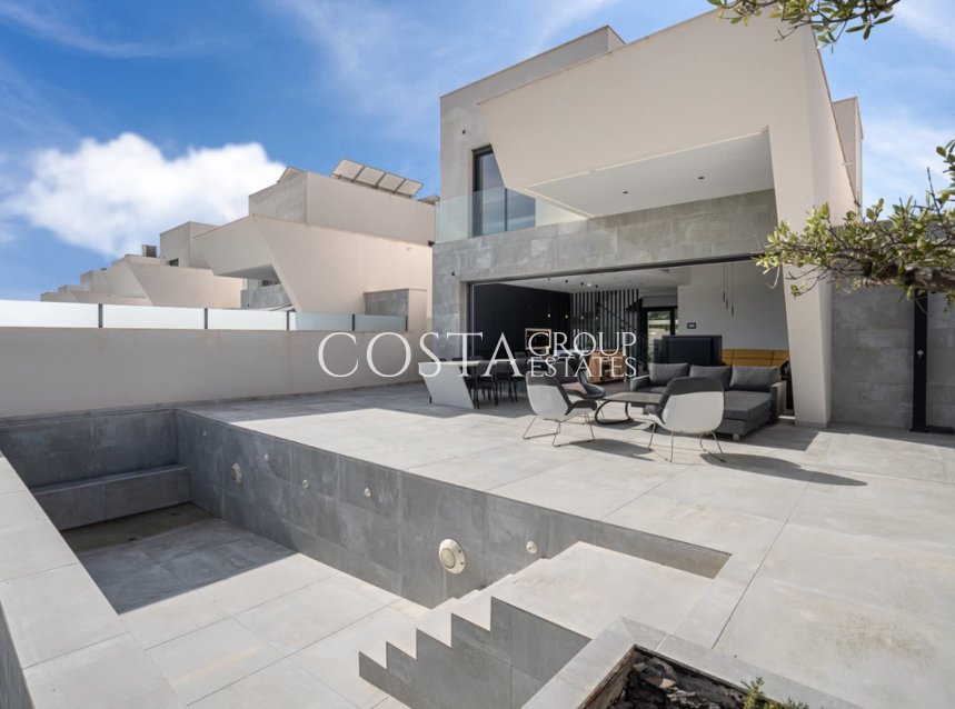 Resale - Villa -
Rojales - Ciudad Quesada