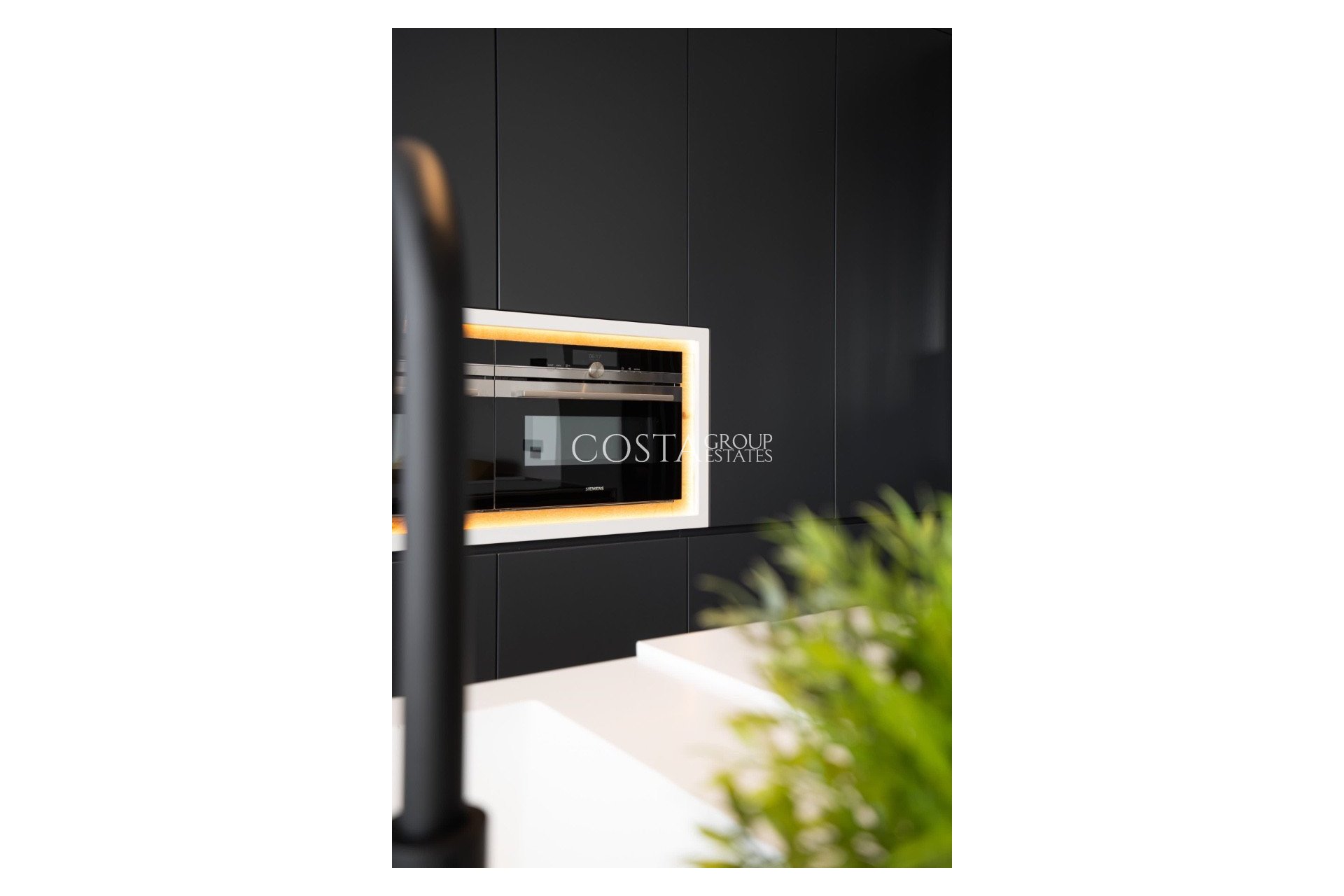 Resale - Villa -
Rojales - Ciudad Quesada