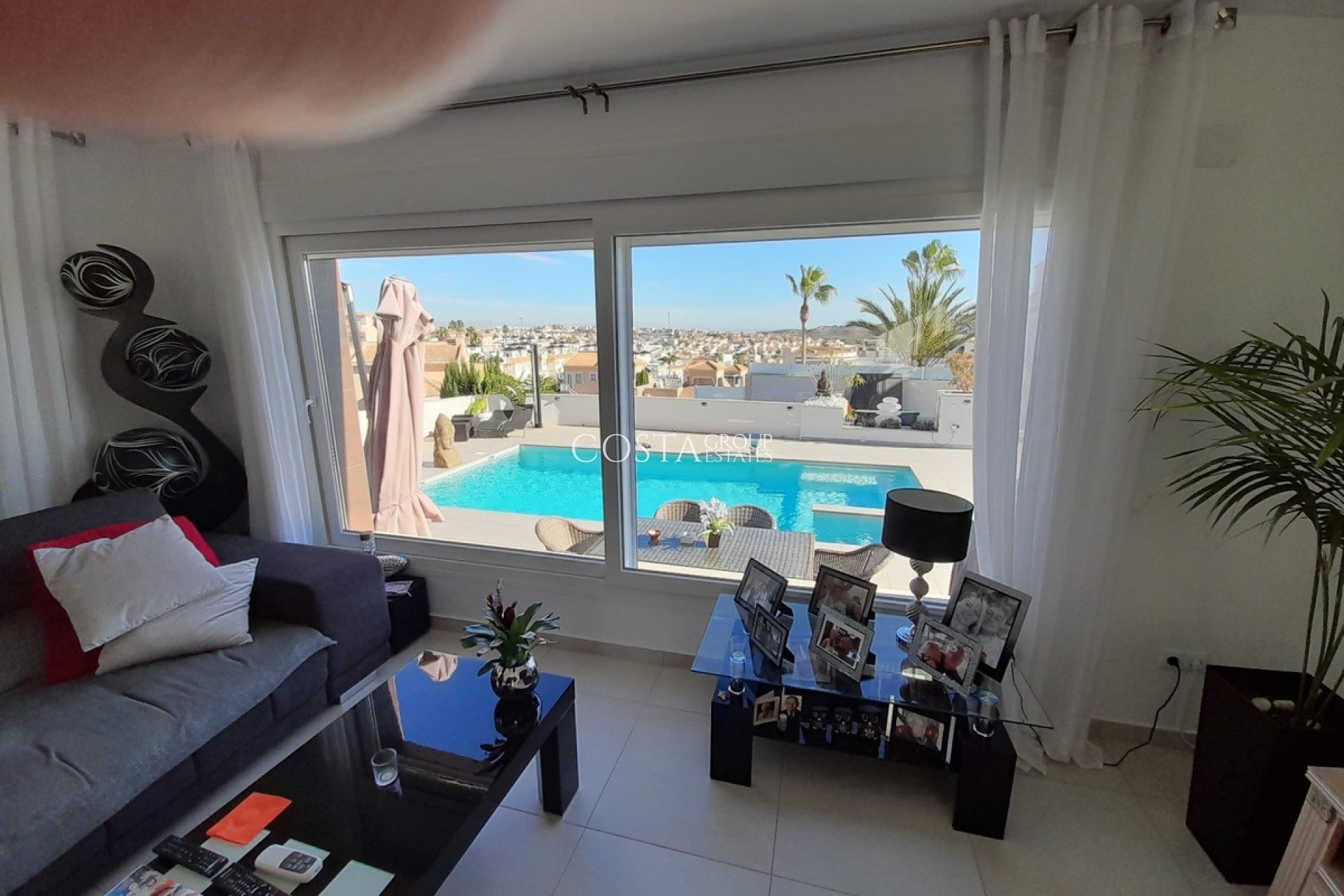 Resale - Villa -
Rojales - Ciudad Quesada