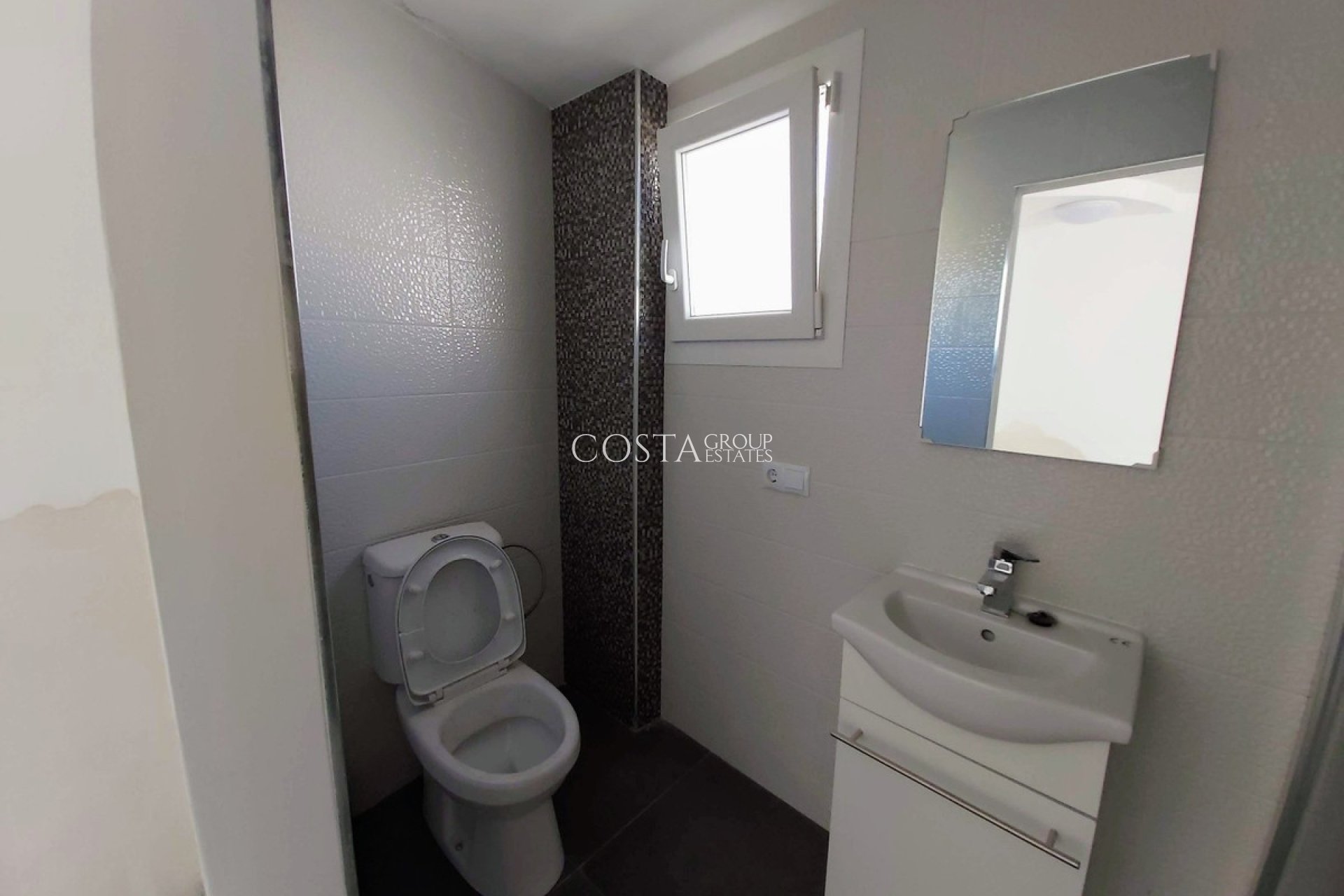 Resale - Villa -
Rojales - Ciudad Quesada