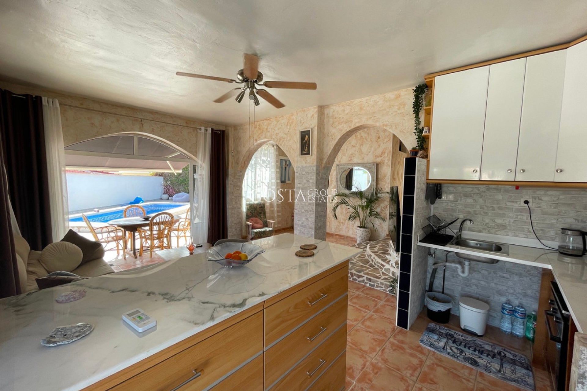 Resale - Villa -
Rojales - Ciudad Quesada