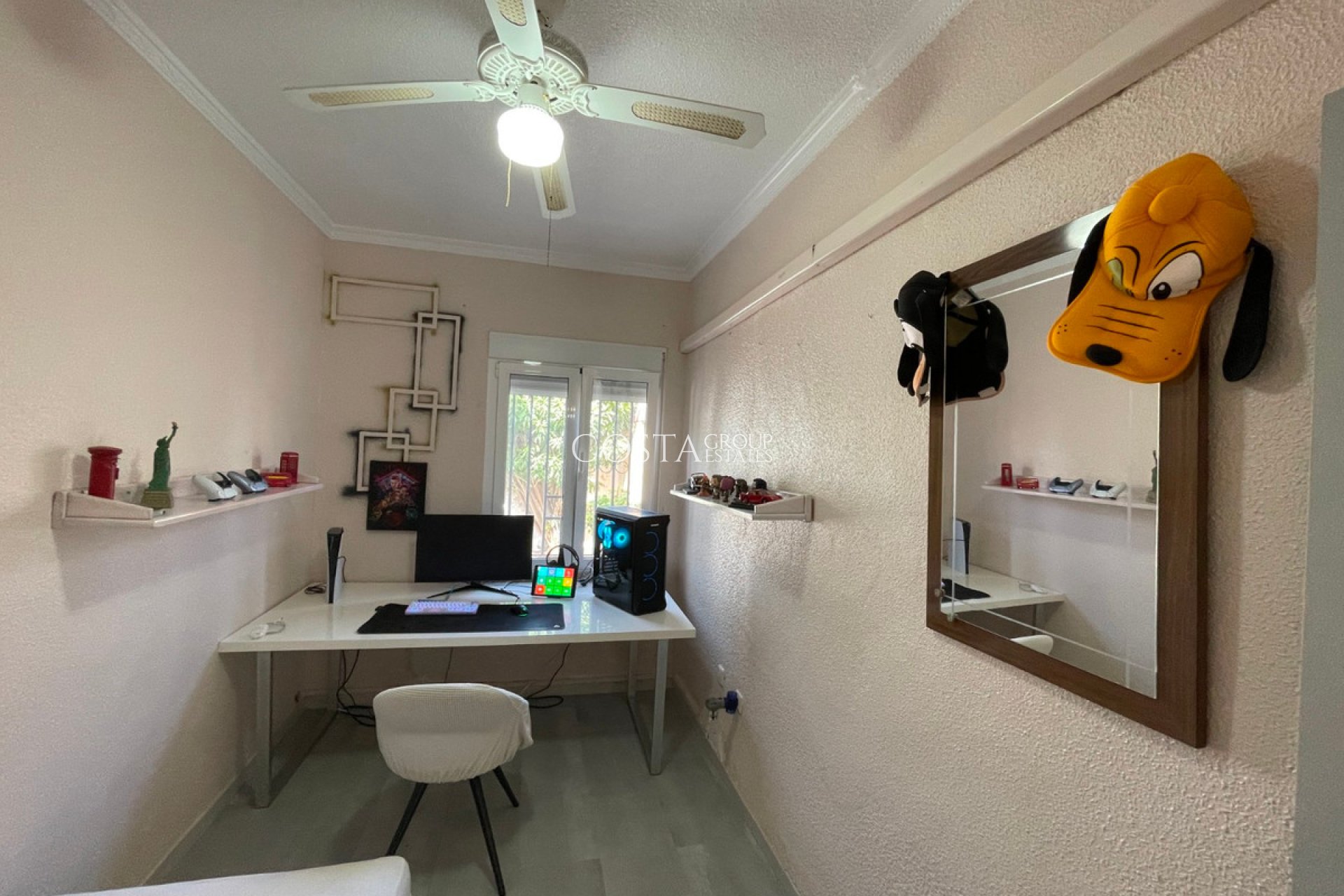 Resale - Villa -
Rojales - Ciudad Quesada