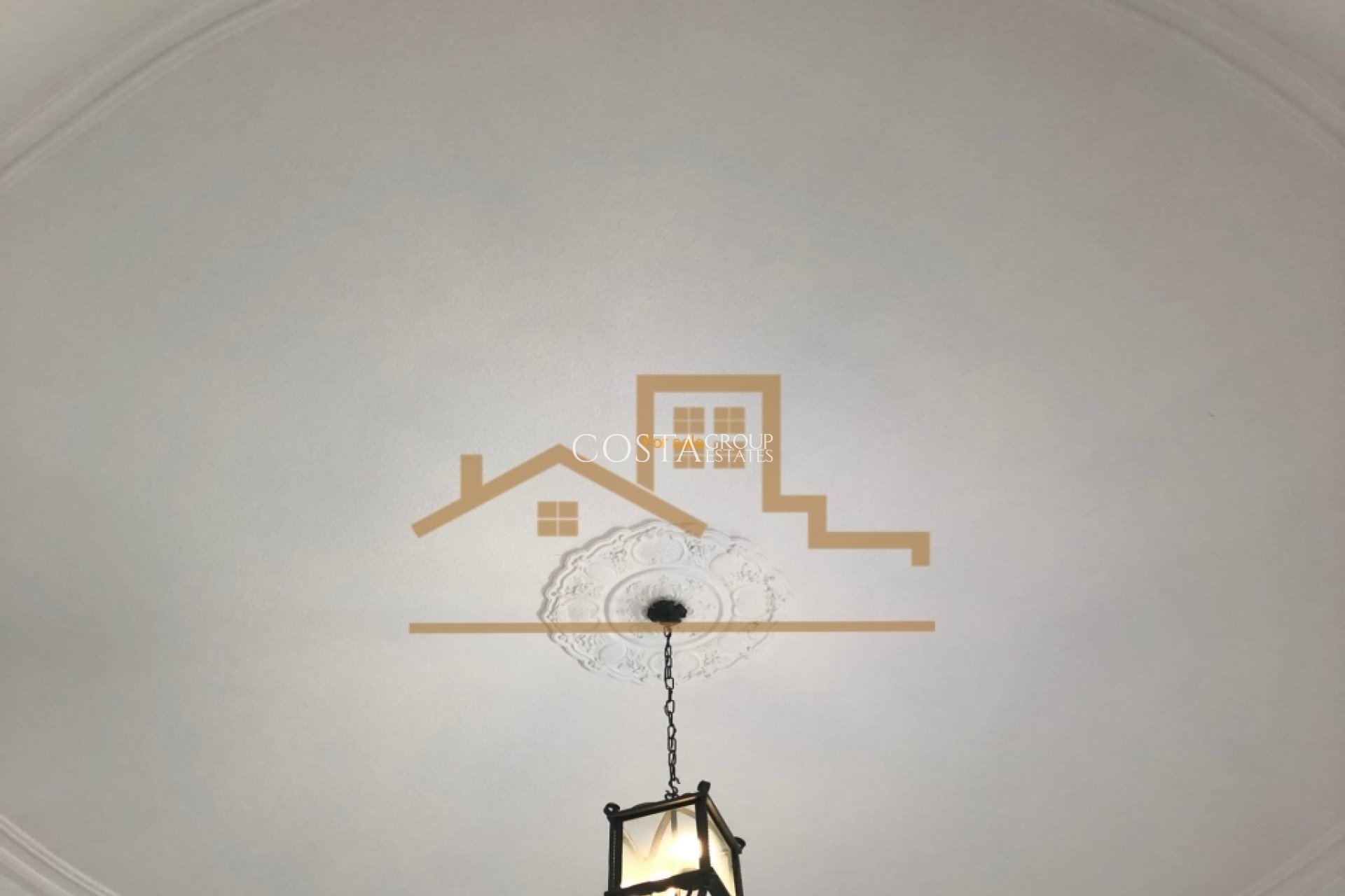 Resale - Villa -
Rojales - La Marquesa Golf