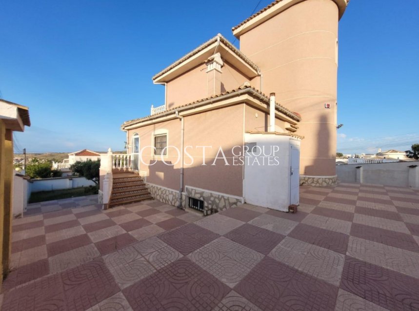 Resale - Villa -
Rojales - Quesada