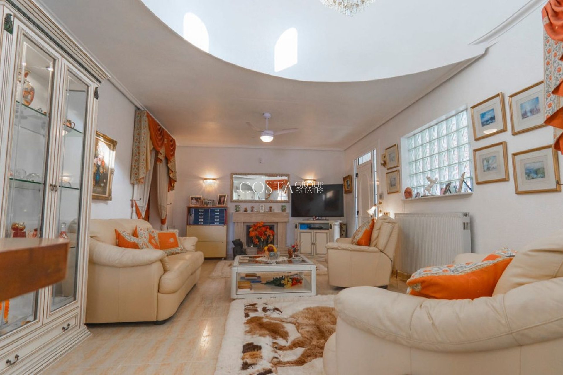 Resale - Villa -
Rojales - Quesada