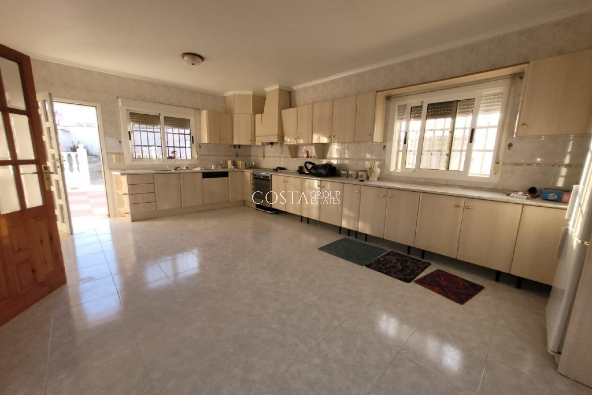 Resale - Villa -
Rojales - Quesada