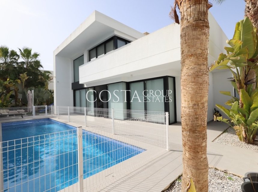 Resale - Villa -
Rojales - Quesada