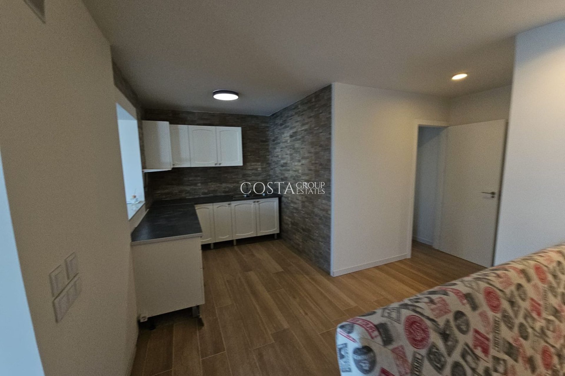 Resale - Villa -
Rojales - Quesada