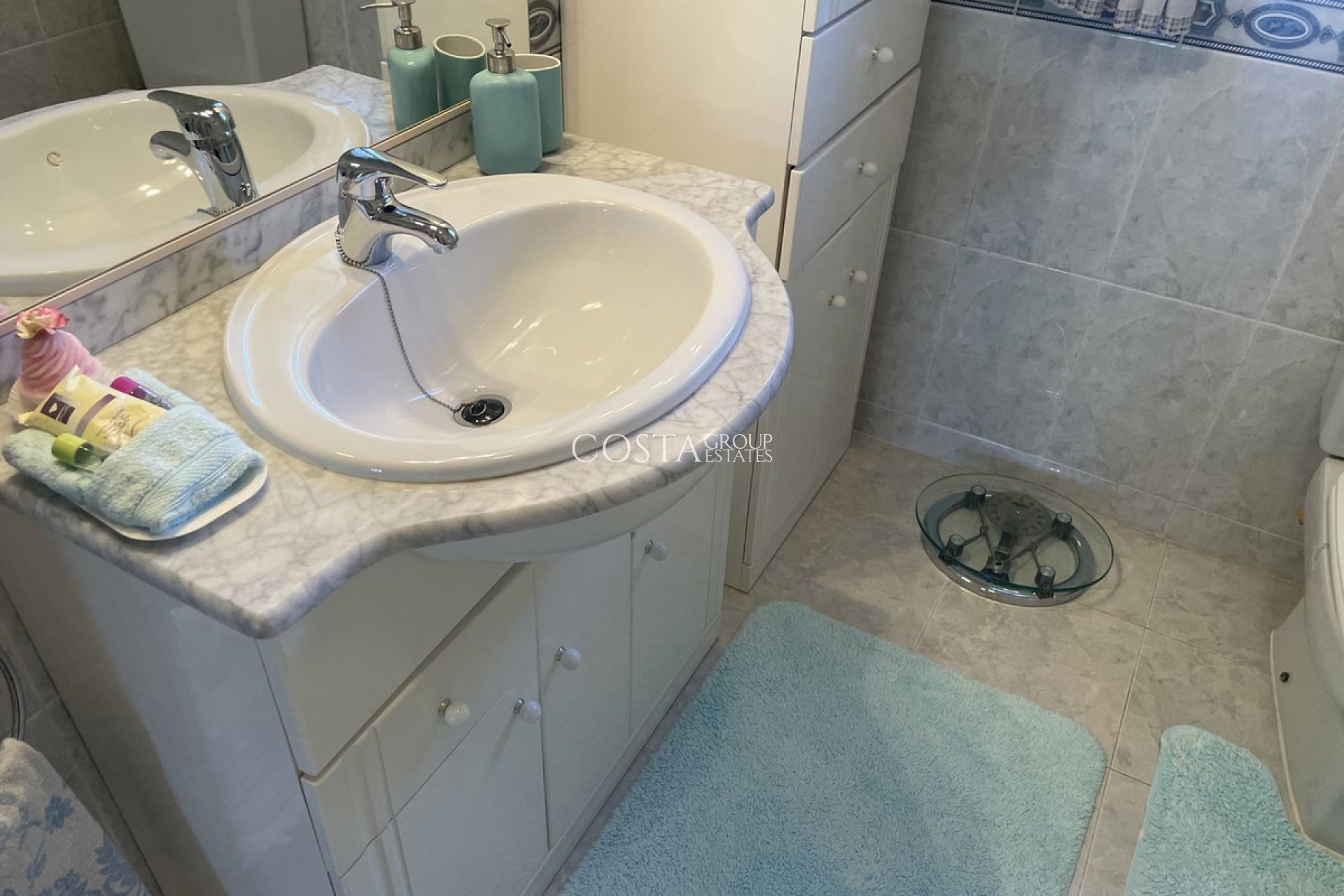 Resale - Villa -
Rojales - Quesada