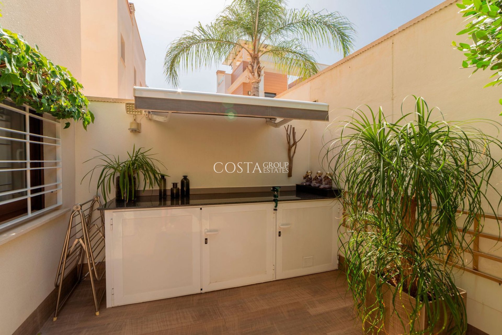 Resale - Villa -
Rojales - Quesada