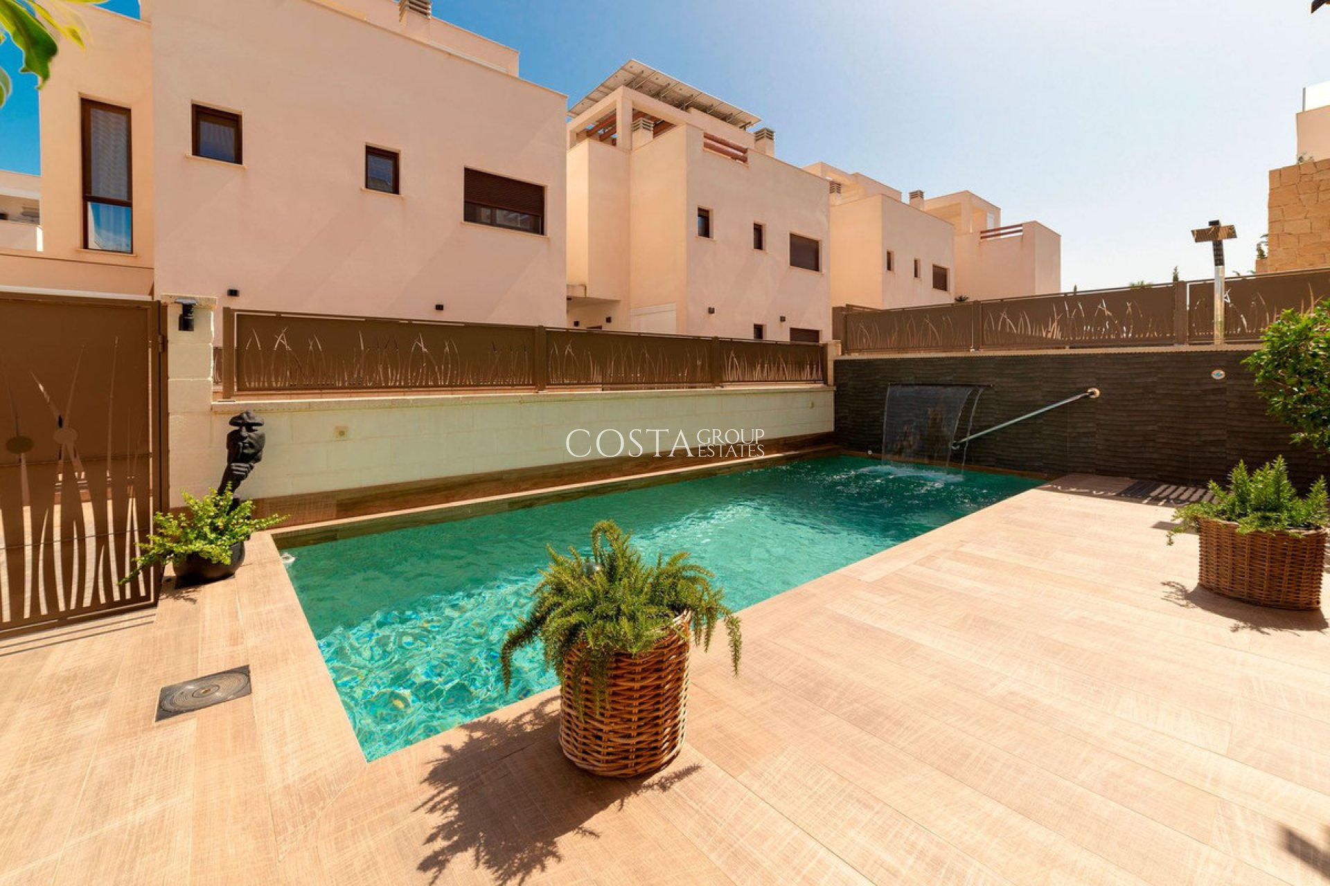 Resale - Villa -
Rojales - Quesada