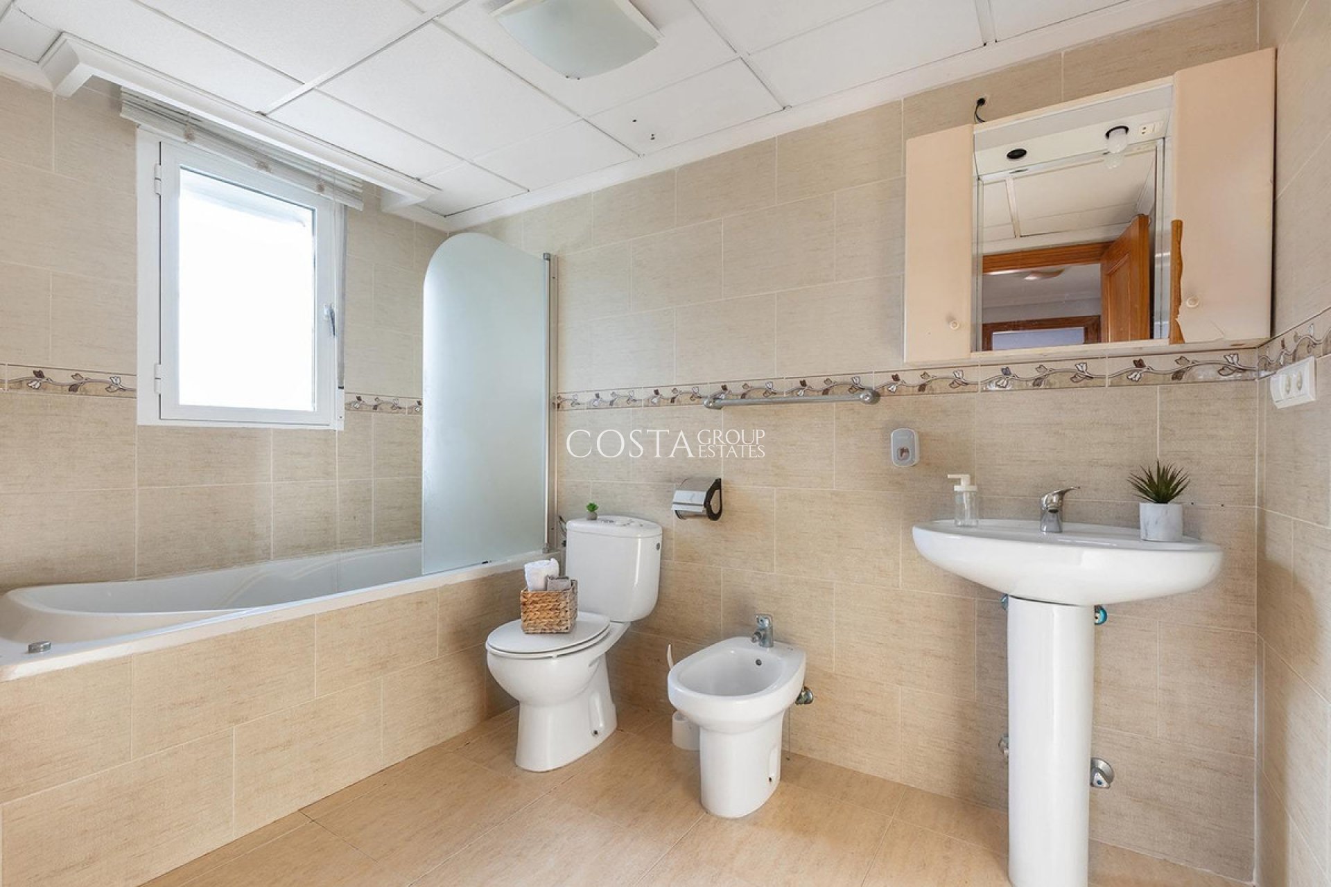 Resale - Villa -
Rojales - Rojales Centro