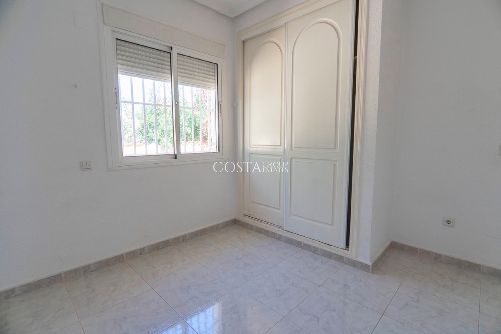 Resale - Villa -
Rojales - Rojales Centro