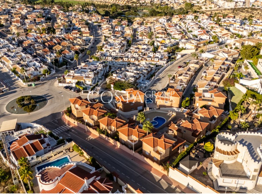 Resale - Villa -
Rojales - Rojales Centro