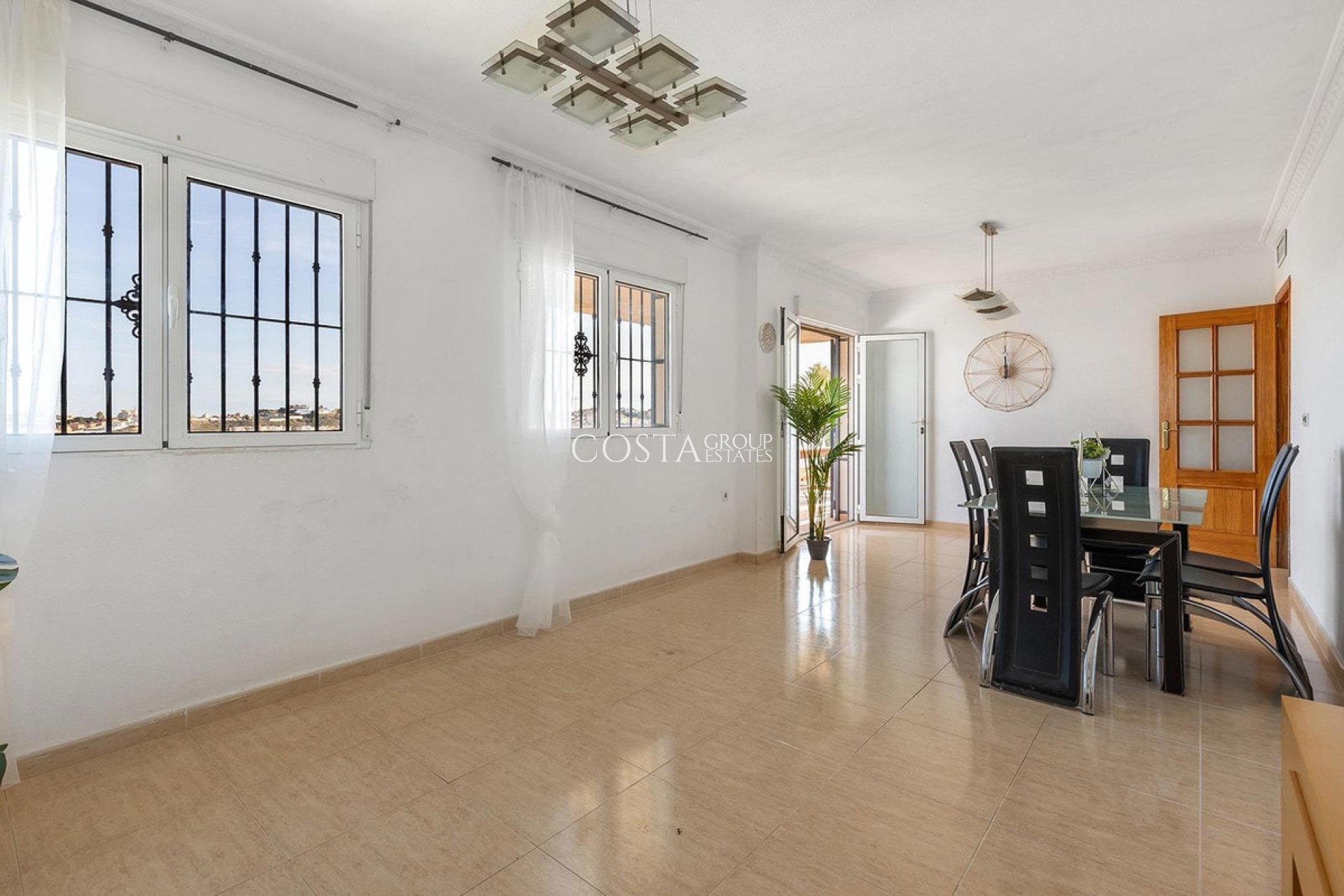 Resale - Villa -
Rojales - Rojales Centro