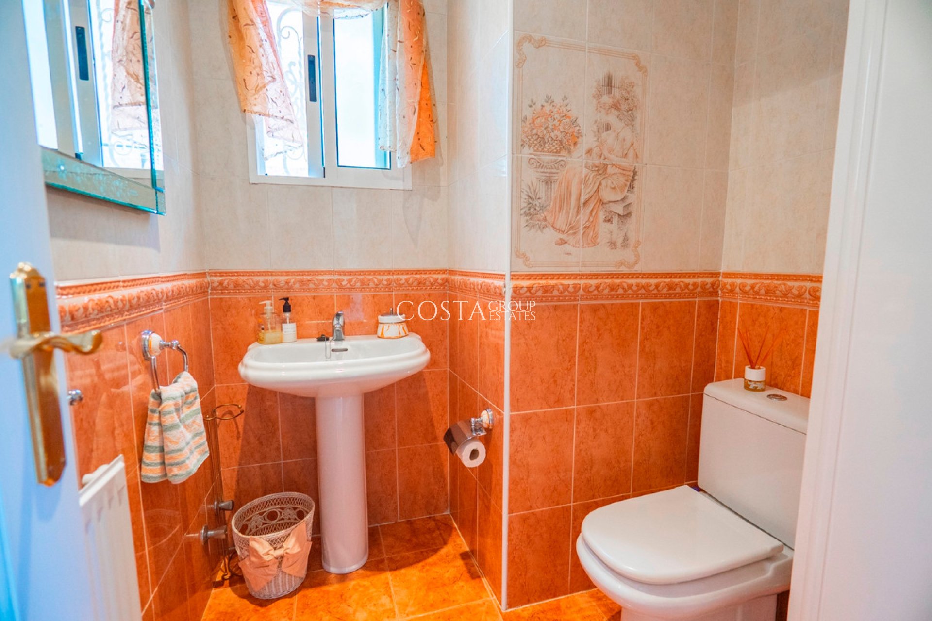 Resale - Villa -
Rojales - Rojales Centro