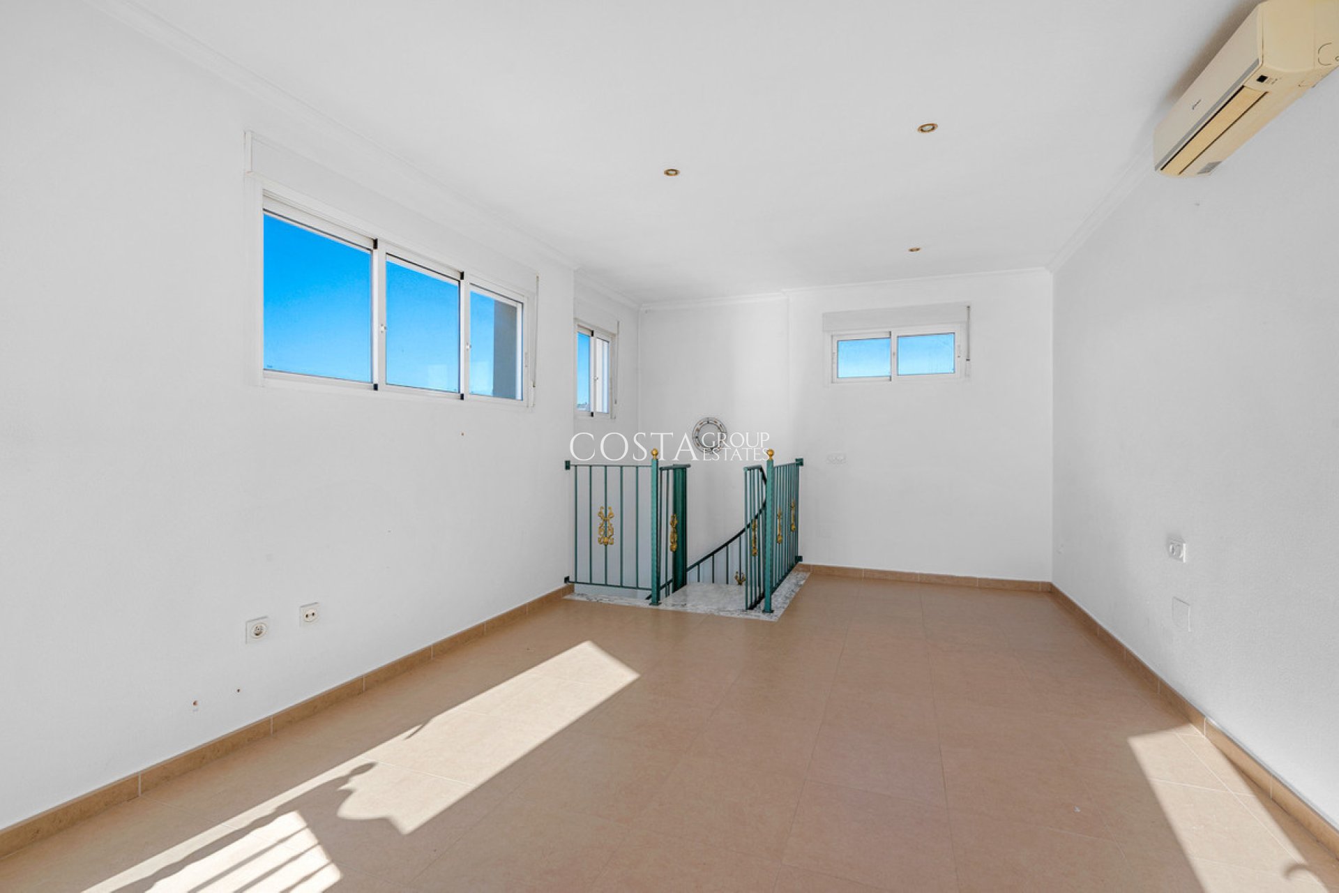 Resale - Villa -
Rojales - Rojales Centro