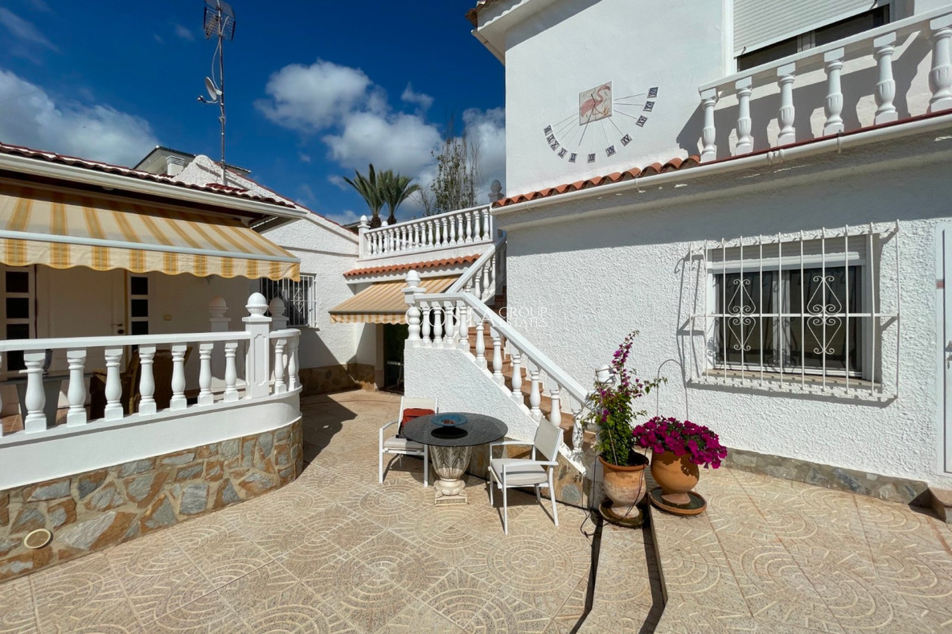 Resale - Villa -
Rojales - Rojales Centro