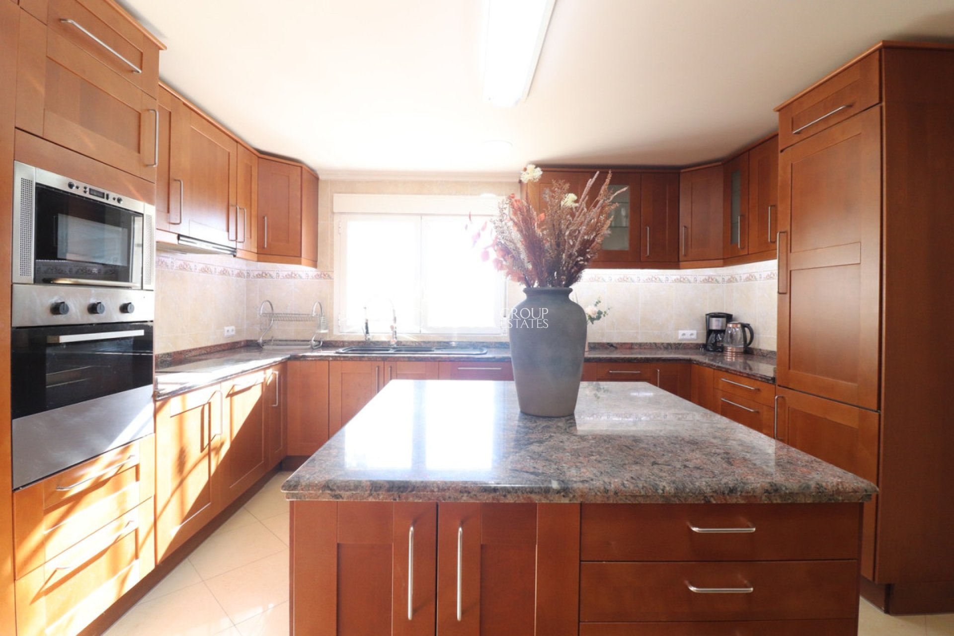 Resale - Villa -
San Fulgencio - La Escuera