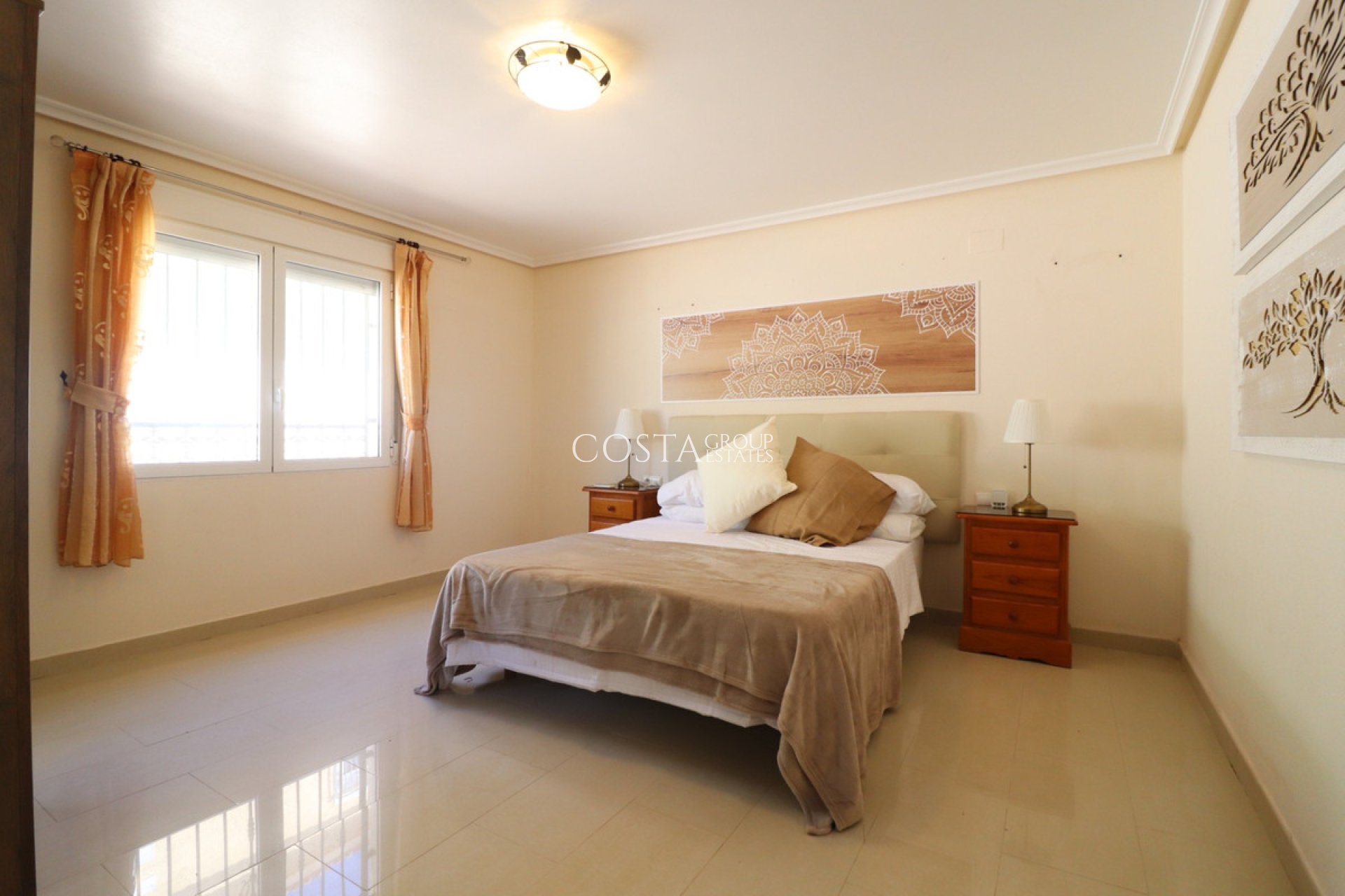 Resale - Villa -
San Fulgencio - La Escuera