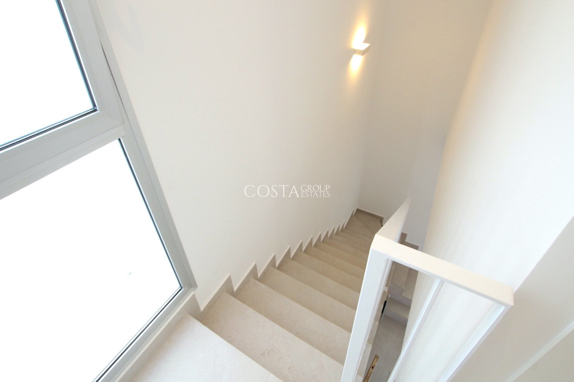 Resale - Villa -
San Fulgencio - La Marina