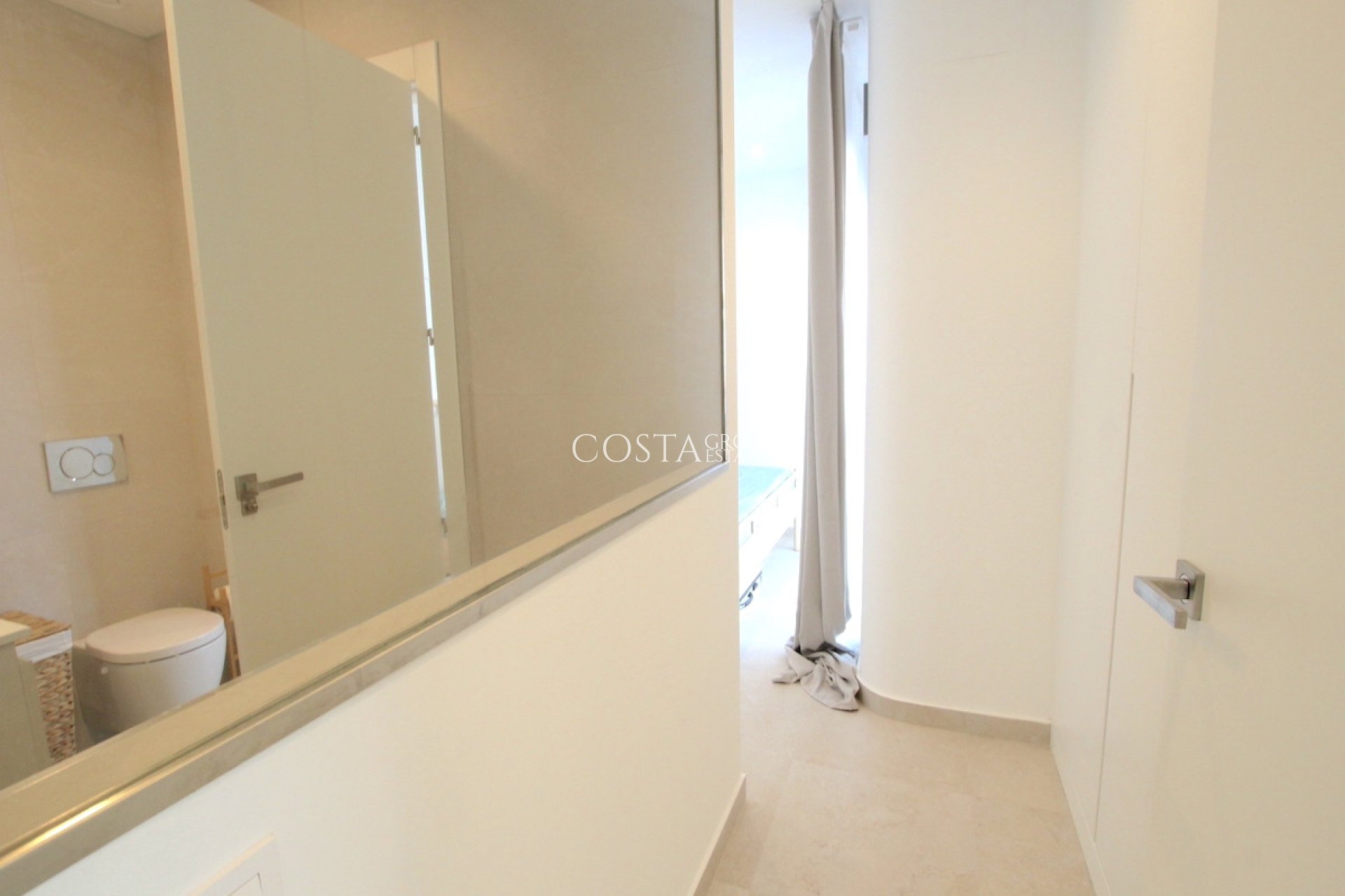 Resale - Villa -
San Fulgencio - La Marina