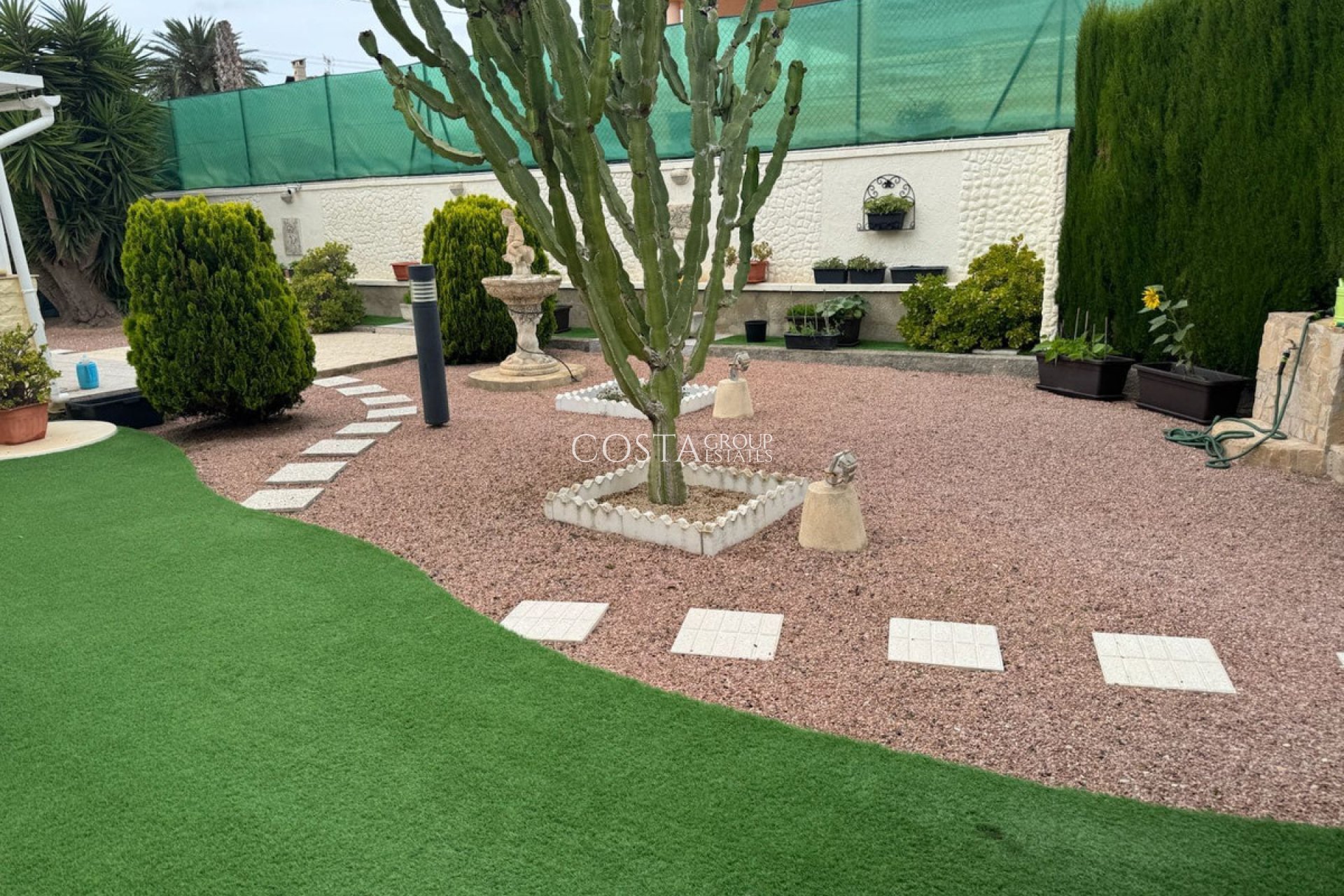 Resale - Villa -
San Fulgencio - La Marina